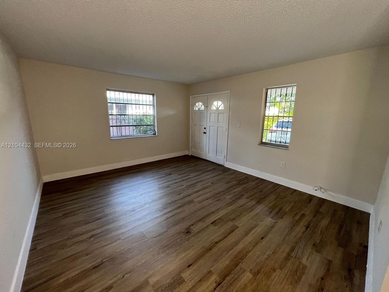 Ver detalles / 2381 sq. ft. $ 2026-10-10 0 foto
