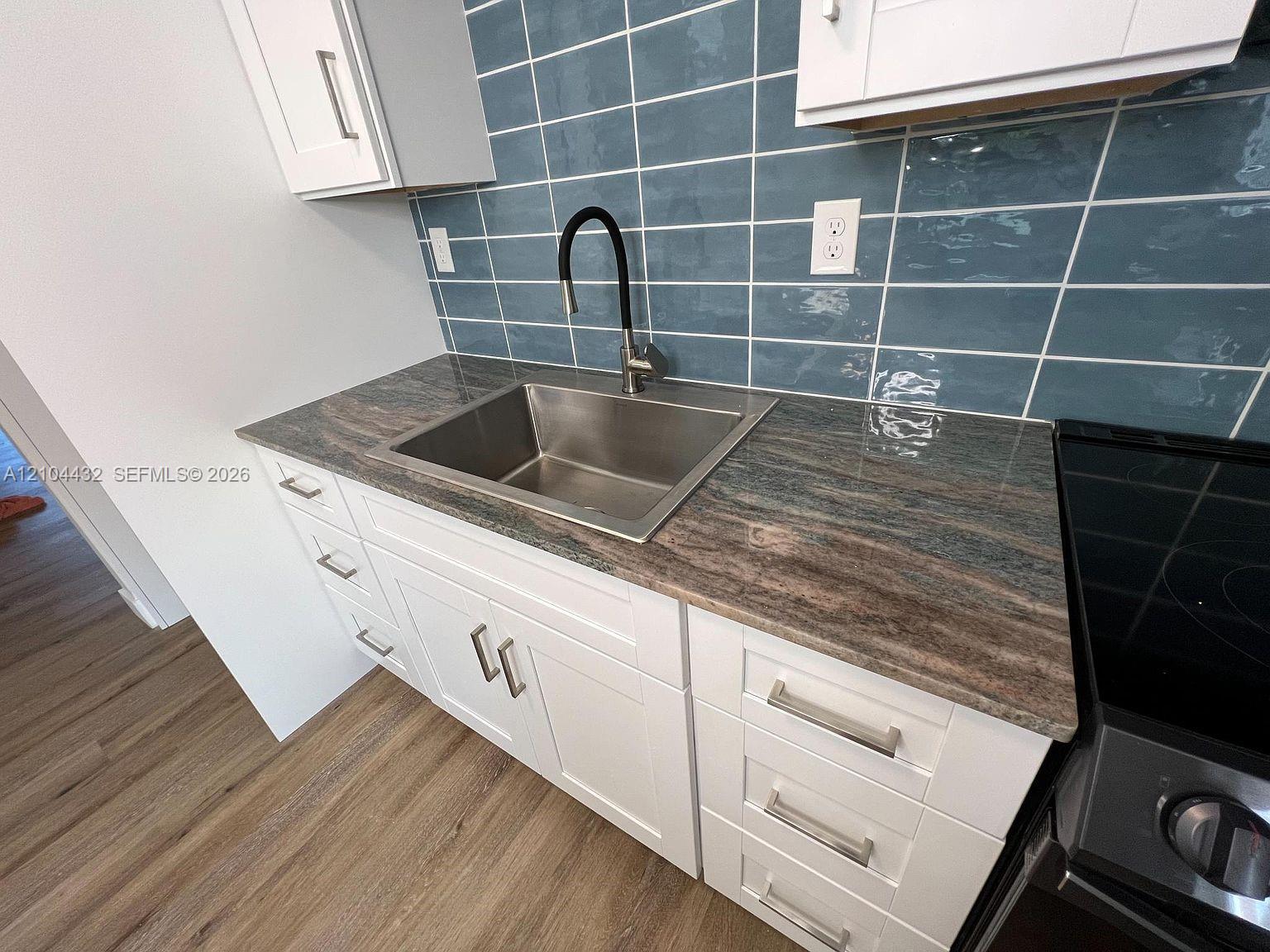 Ver detalles / 2381 sq. ft. $ 2026-10-10 0 foto