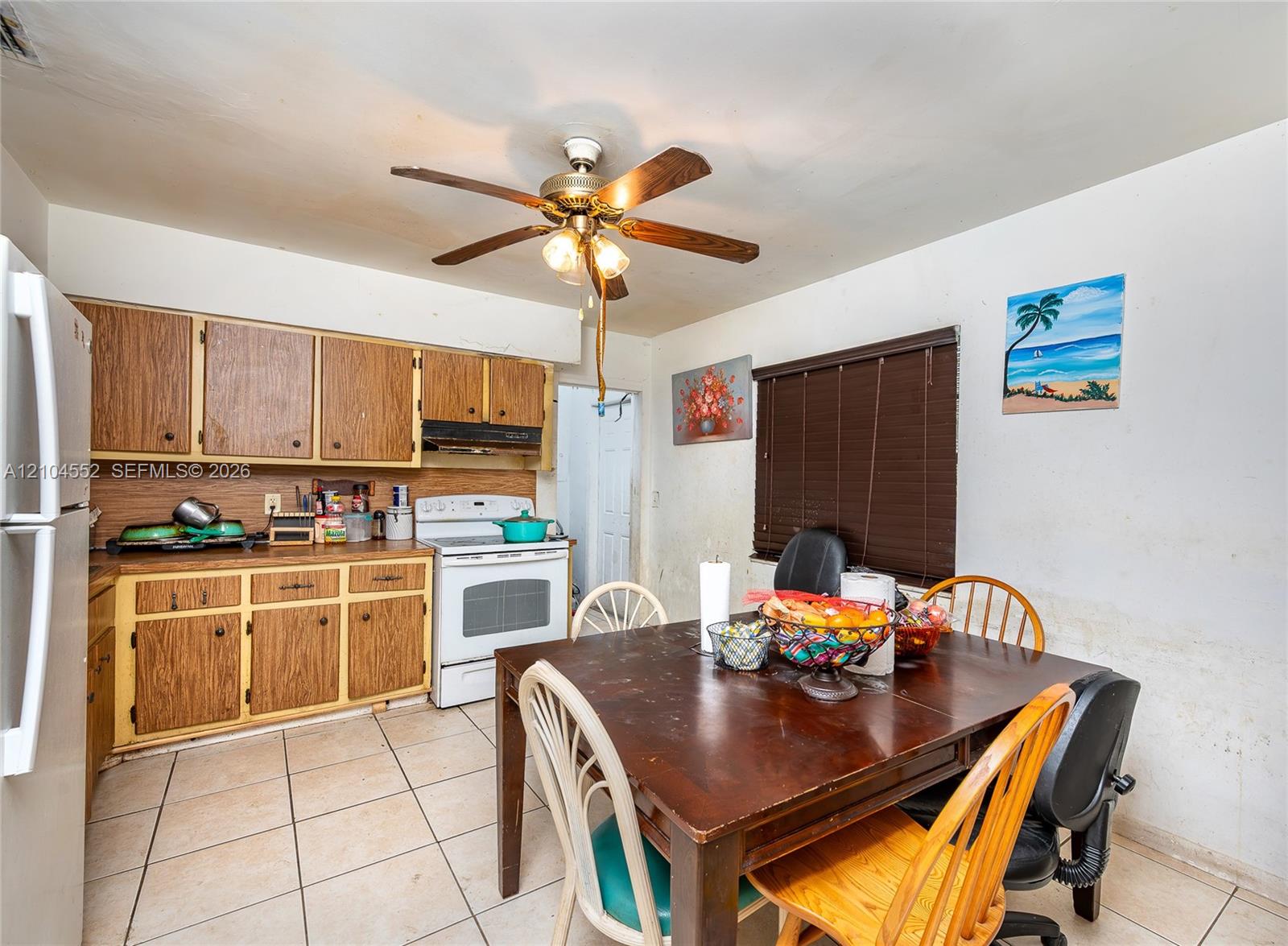 Ver detalles / 2012 sq. ft. $ 2026-10-10 0 foto