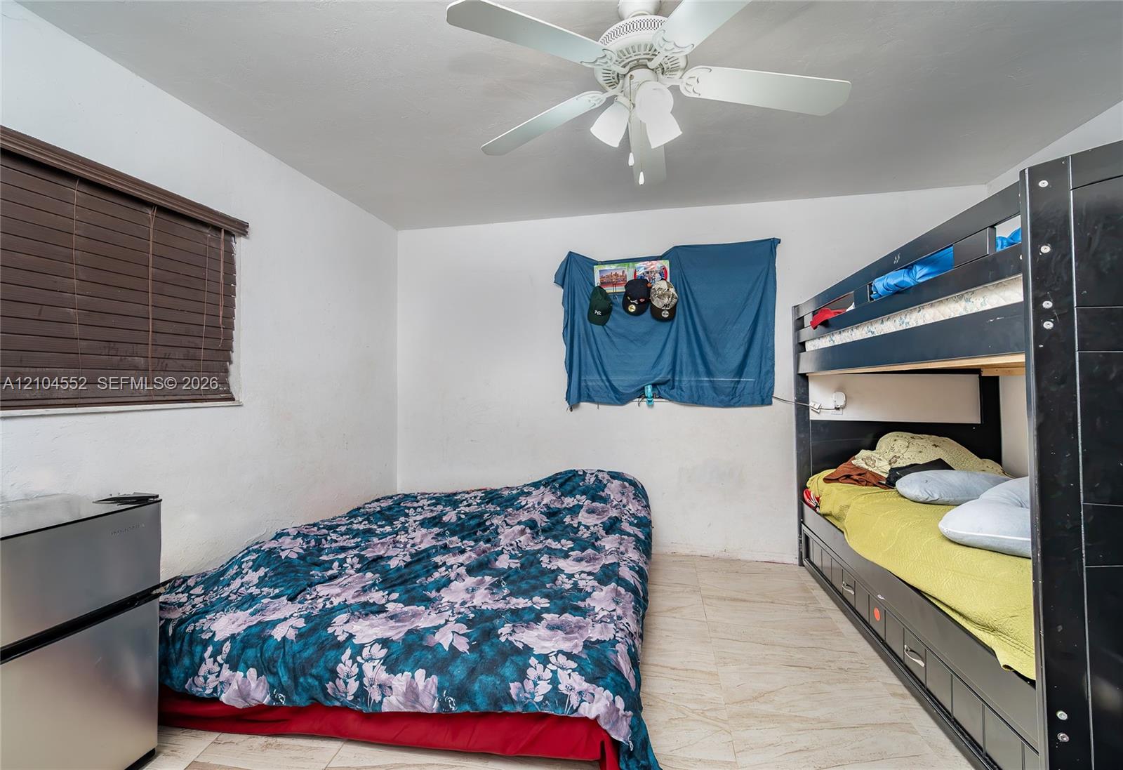 Ver detalles / 2012 sq. ft. $ 2026-10-10 0 foto