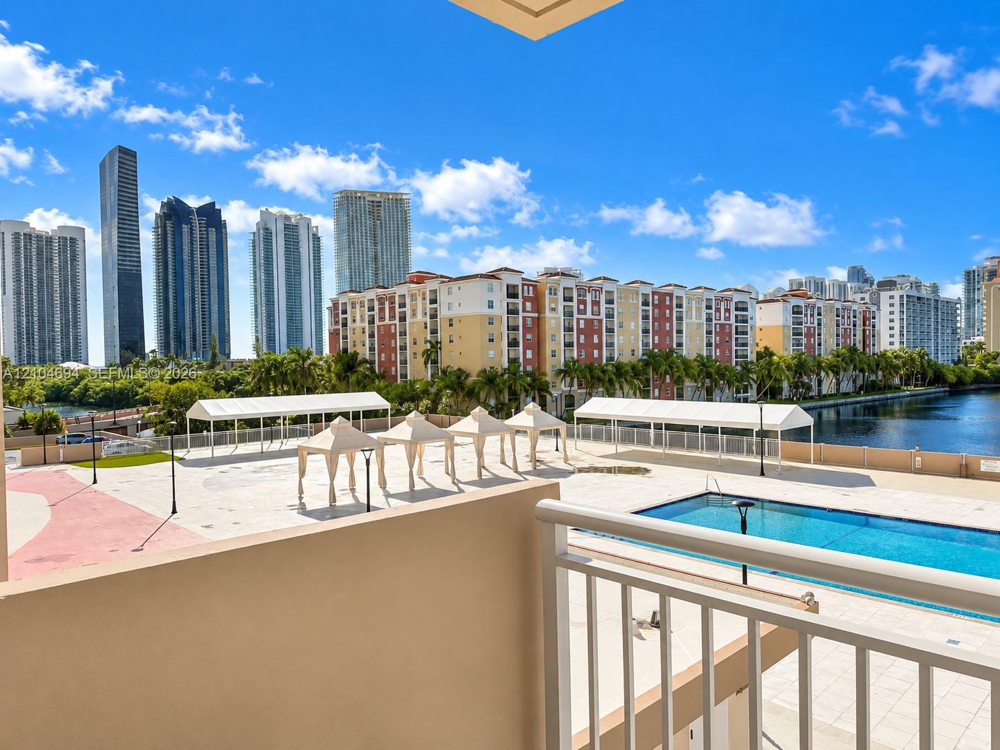 See details 420 2 / 2 1275 sq. ft. $ 2026-10-11 0 Photo