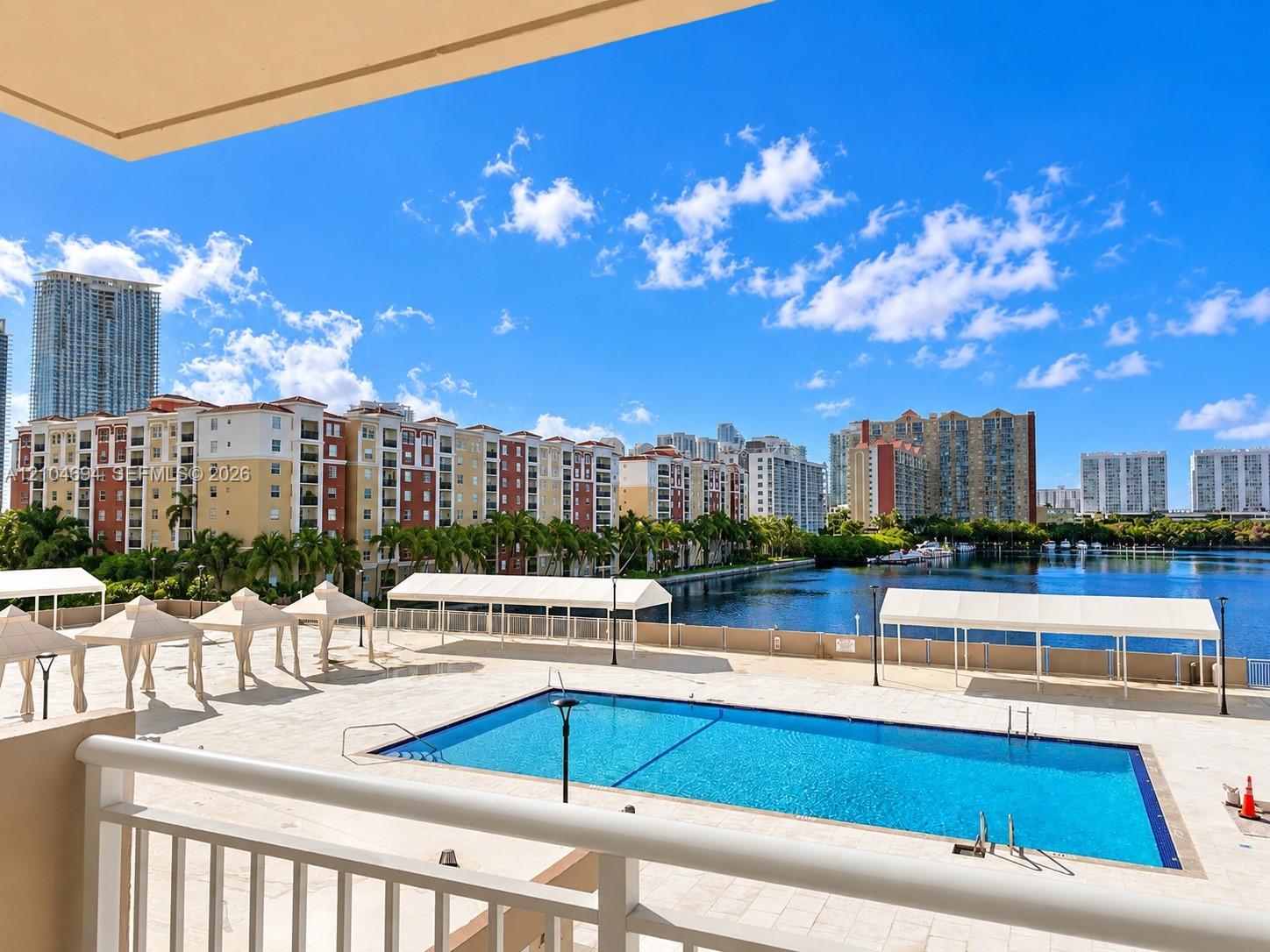 See details 420 2 / 2 1275 sq. ft. $ 2026-10-11 0 Photo