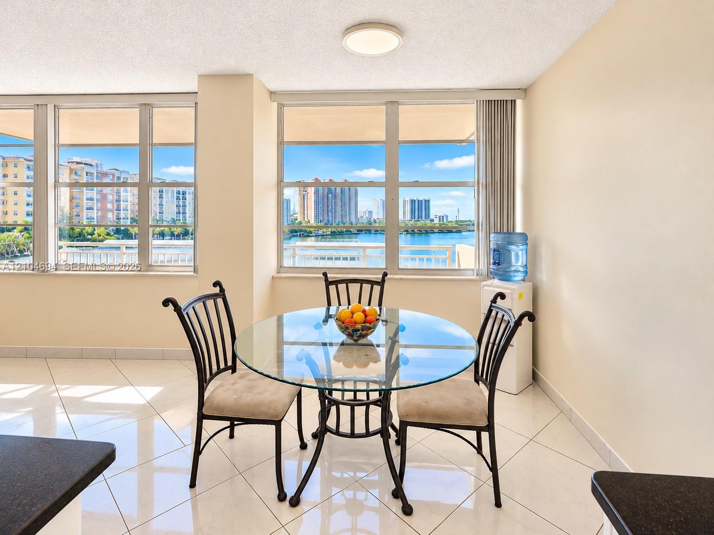 See details 420 2 / 2 1275 sq. ft. $ 2026-10-11 0 Photo