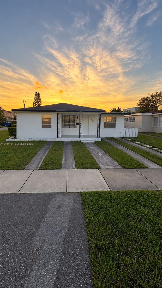 Ver detalles / 1854 sq. ft. $ 2026-10-11 0 foto