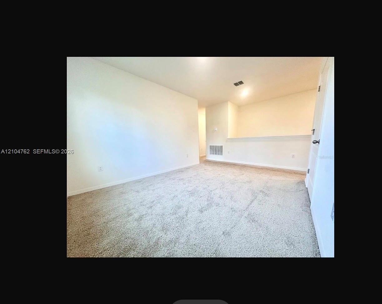 2556 5 / 3  sq. ft. $ 2026-10-15 0 Photo
