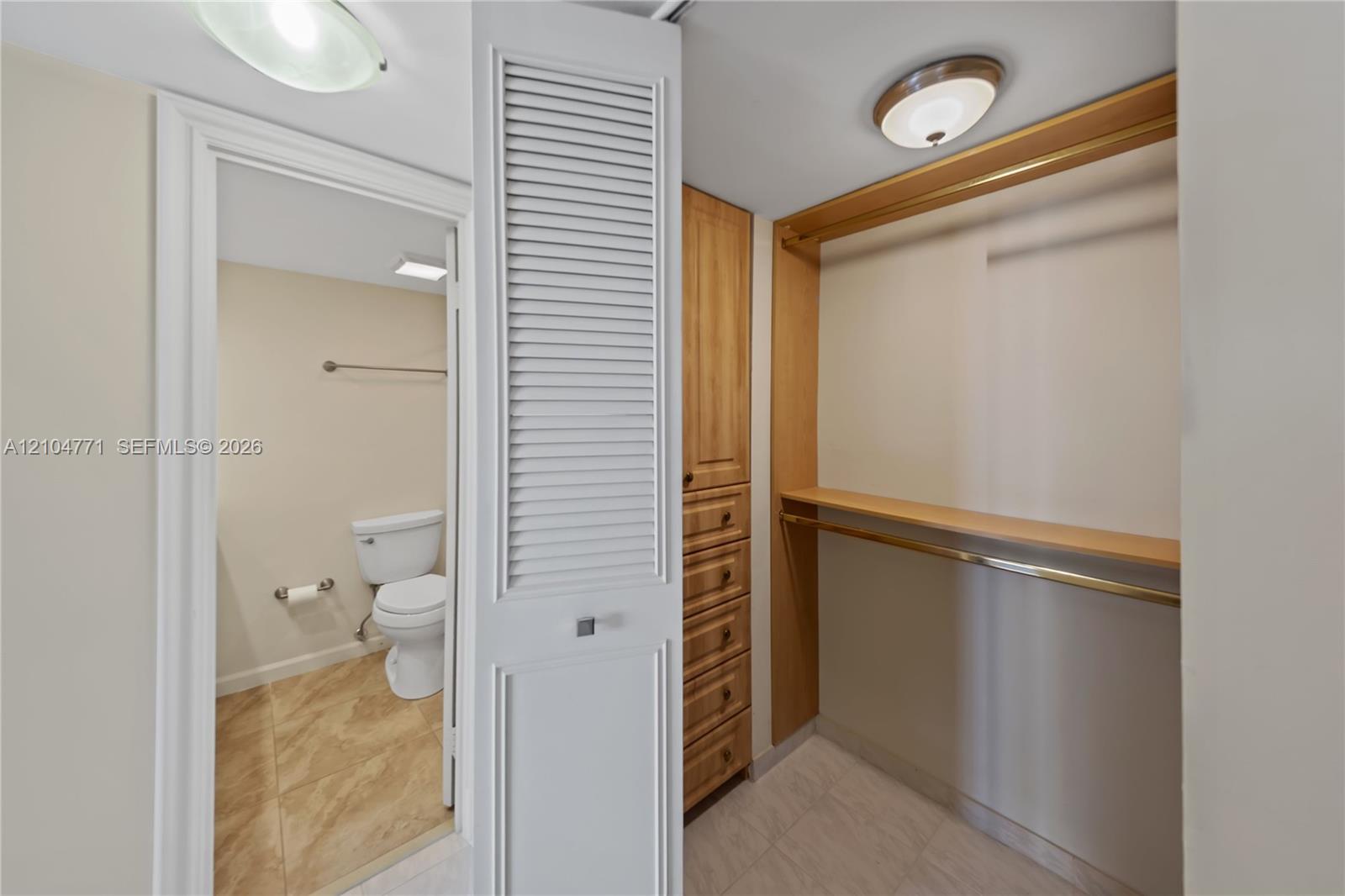 615 1 / 2 943 sq. ft. $ 2026-10-11 0 Photo