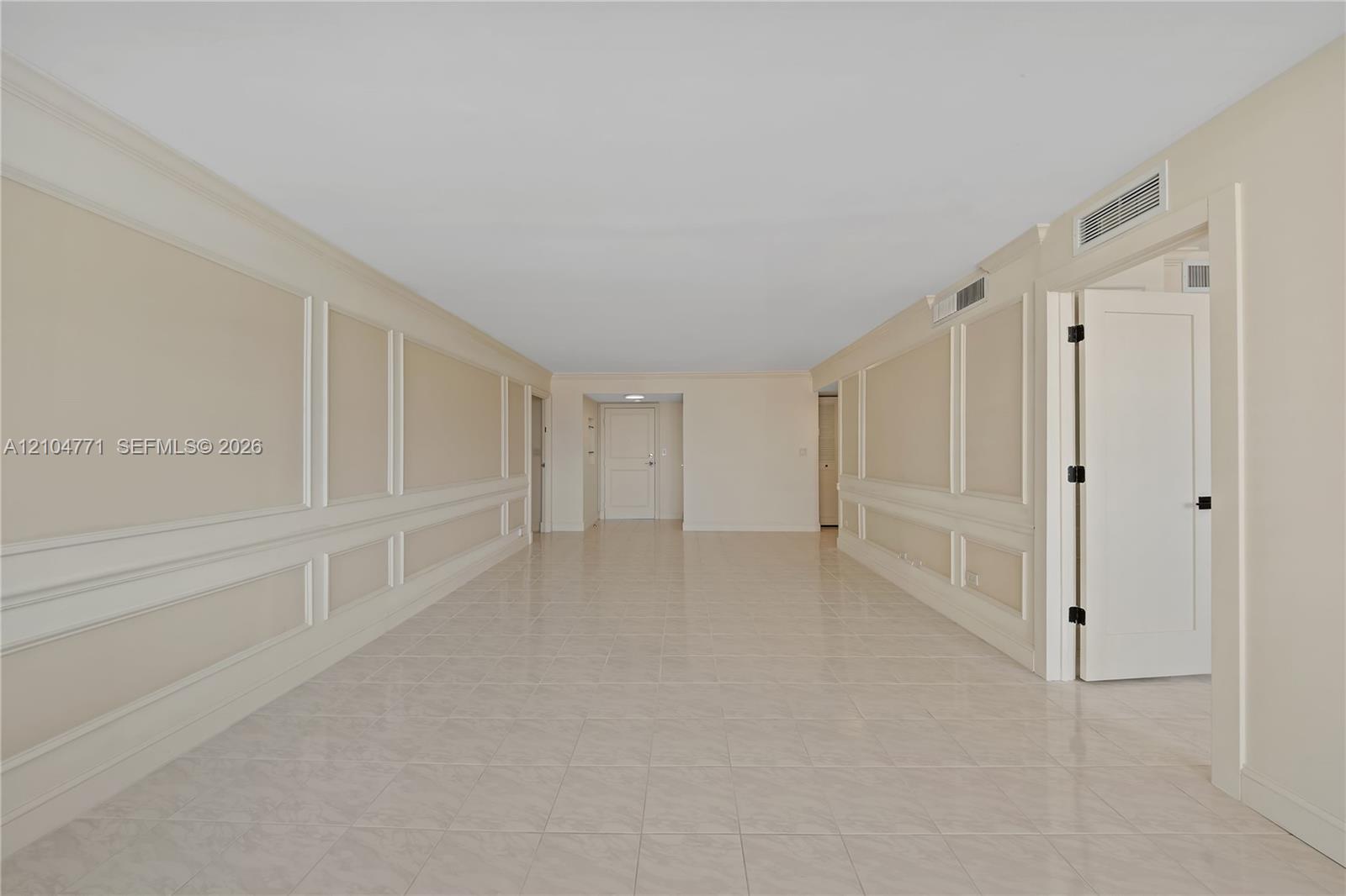 615 1 / 2 943 sq. ft. $ 2026-10-11 0 Photo