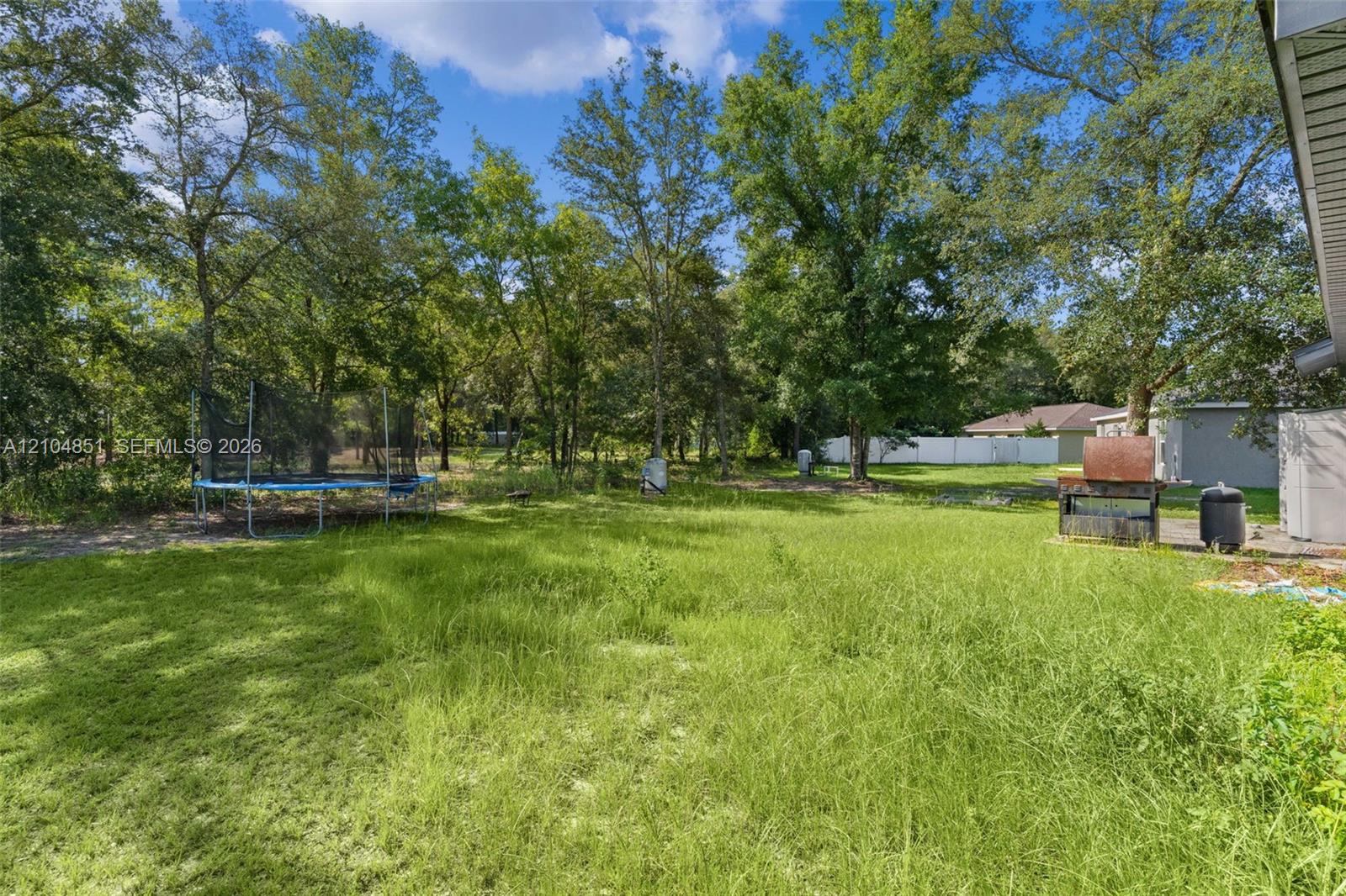 41 3 / 2  sq. ft. $ 2026-10-12 0 foto