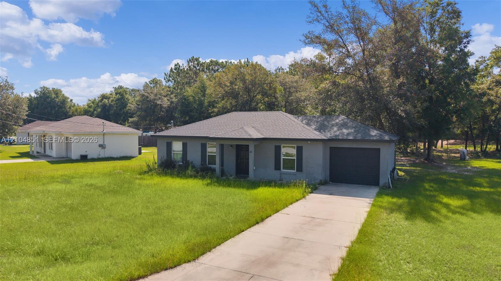 41 3 / 2  sq. ft. $ 2026-10-12 0 foto