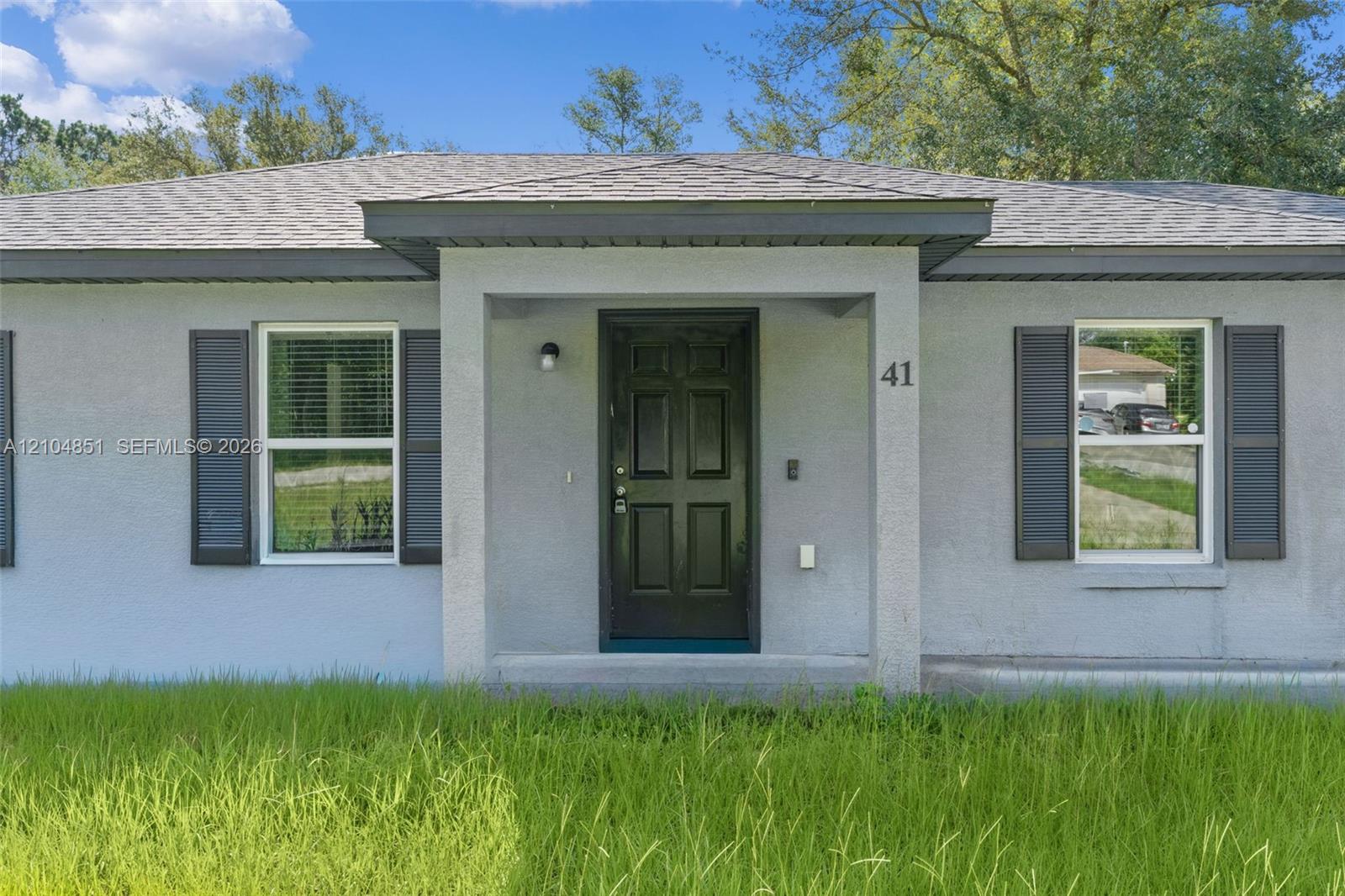 41 3 / 2  sq. ft. $ 2026-10-12 0 foto