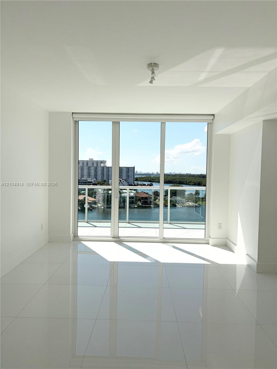 Photo 7 of Sunny Isles Blvd
