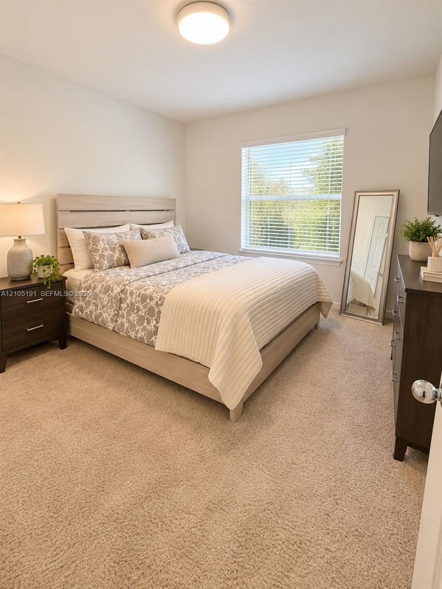 249 3 / 3 1376 sq. ft. $ 2026-10-12 0 foto