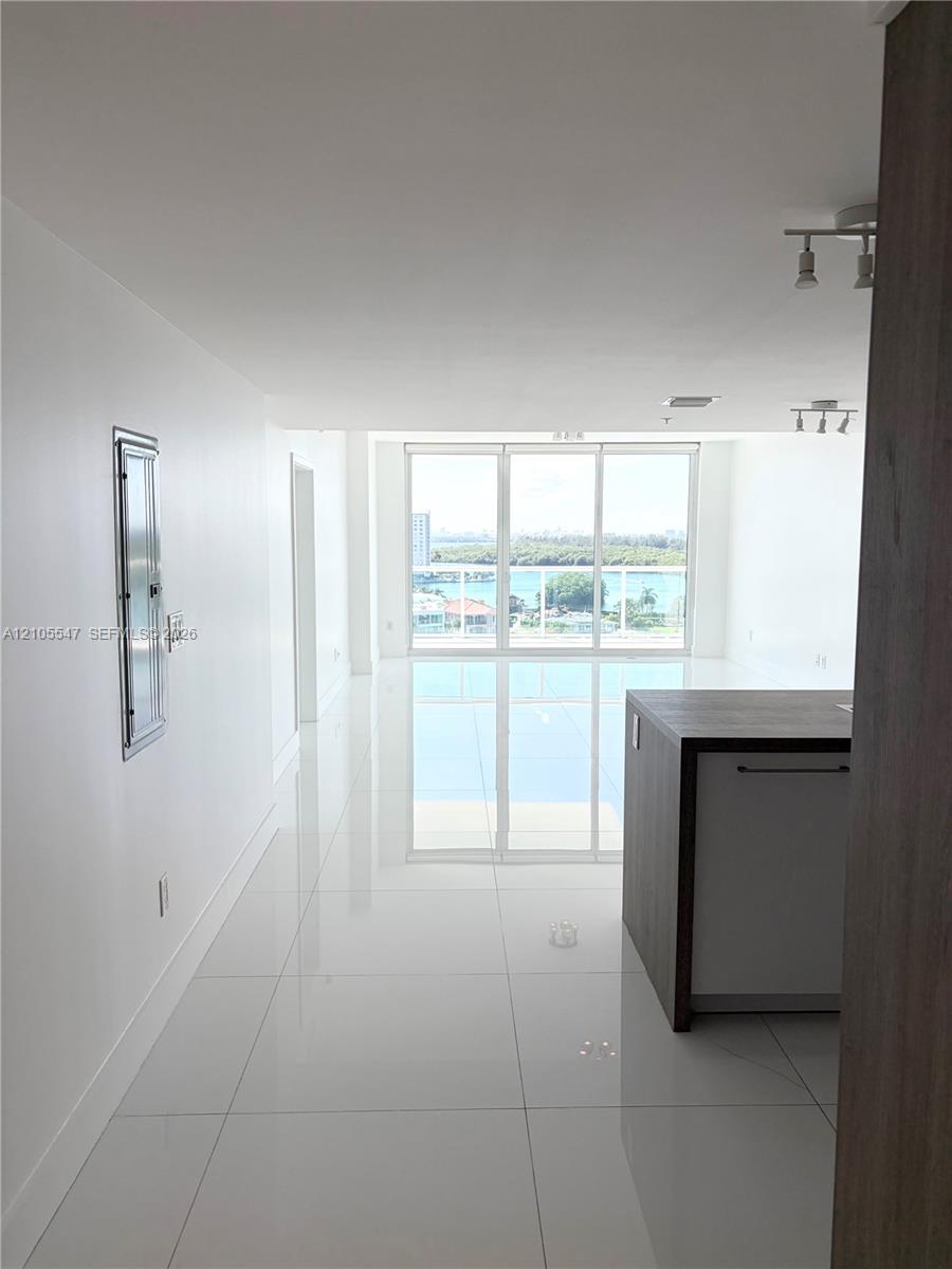 Photo 22 of Sunny Isles Blvd