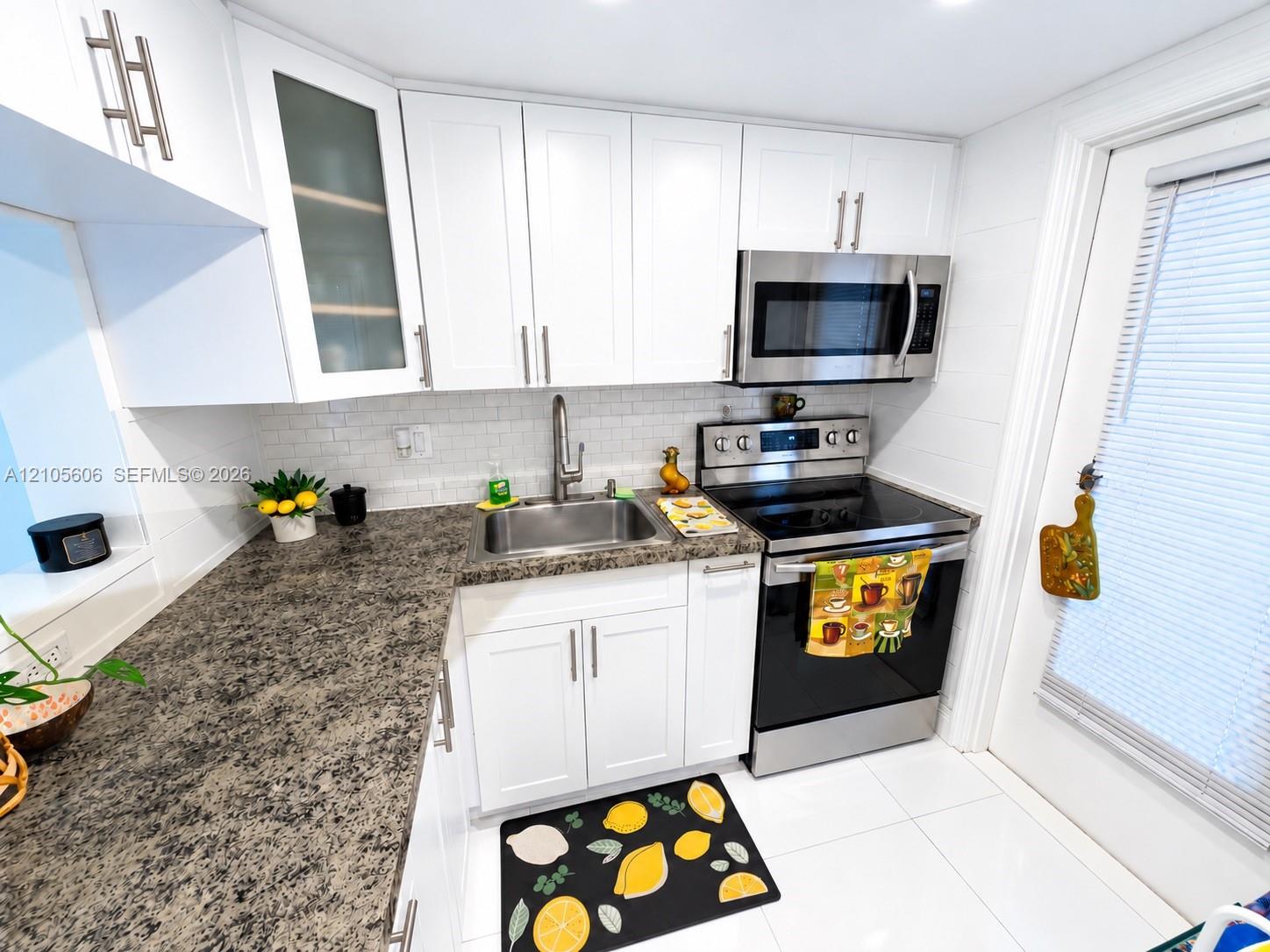 205 1 / 1 672 sq. ft. $ 2026-10-13 0 Photo