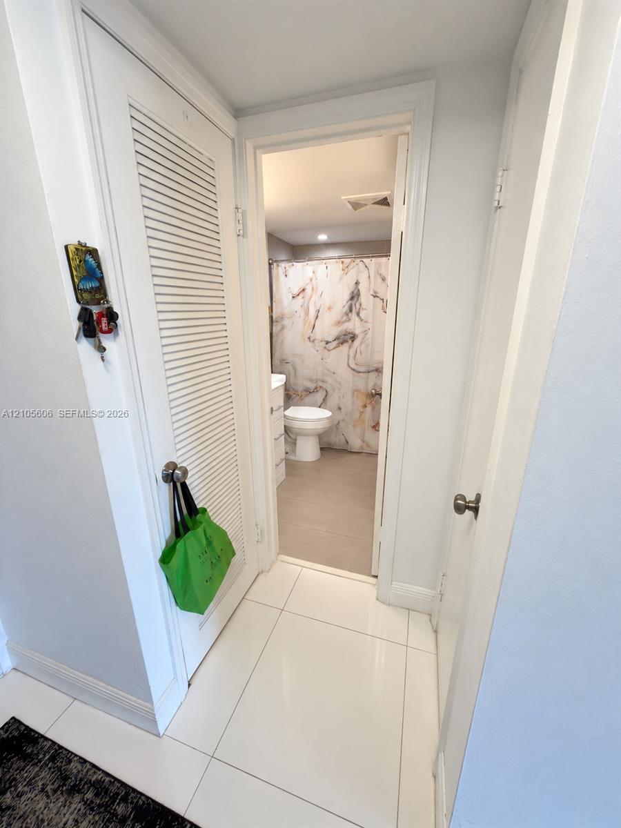 205 1 / 1 672 sq. ft. $ 2026-10-13 0 Photo