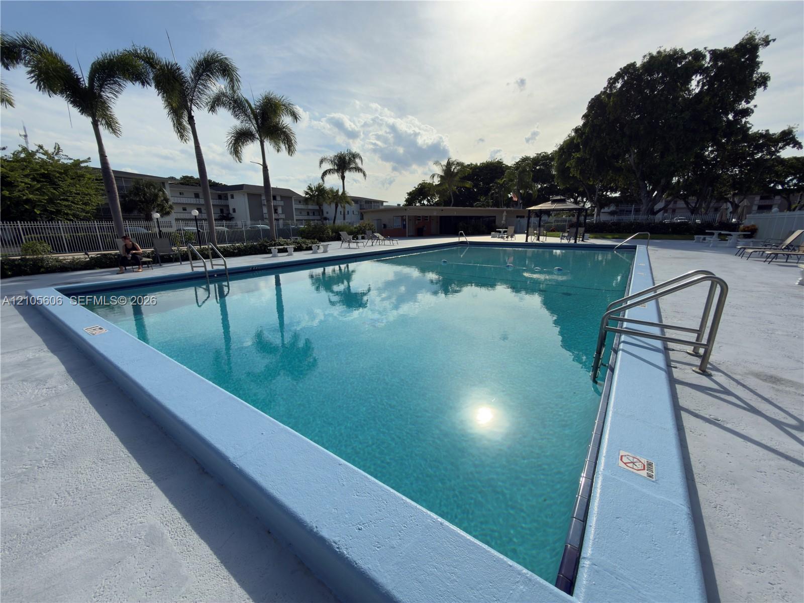 205 1 / 1 672 sq. ft. $ 2026-10-13 0 Photo