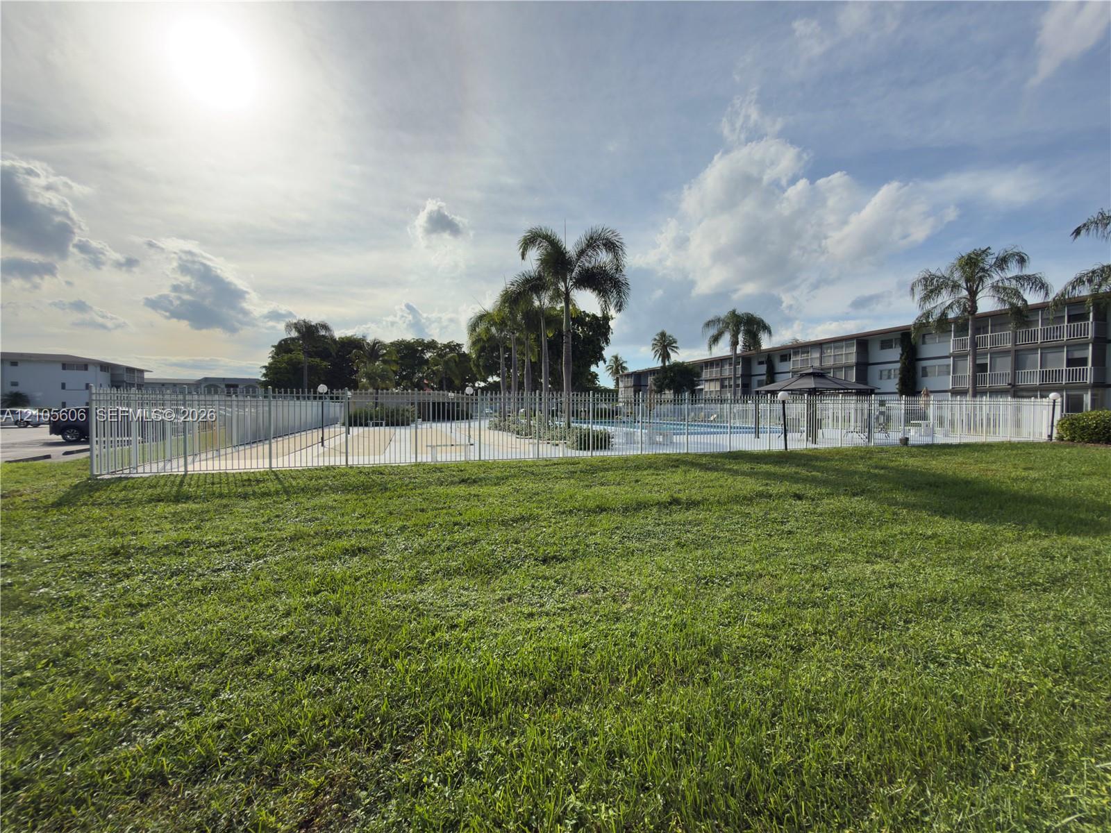 205 1 / 1 672 sq. ft. $ 2026-10-13 0 Photo