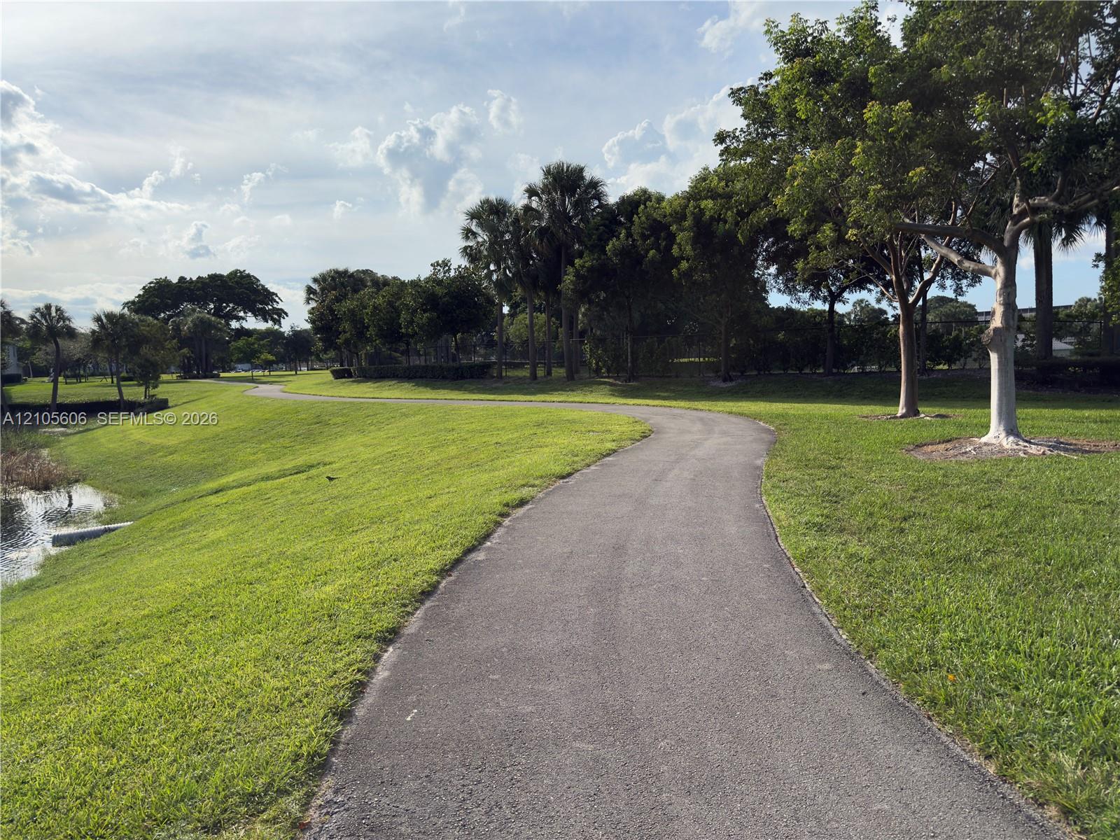 205 1 / 1 672 sq. ft. $ 2026-10-13 0 Photo