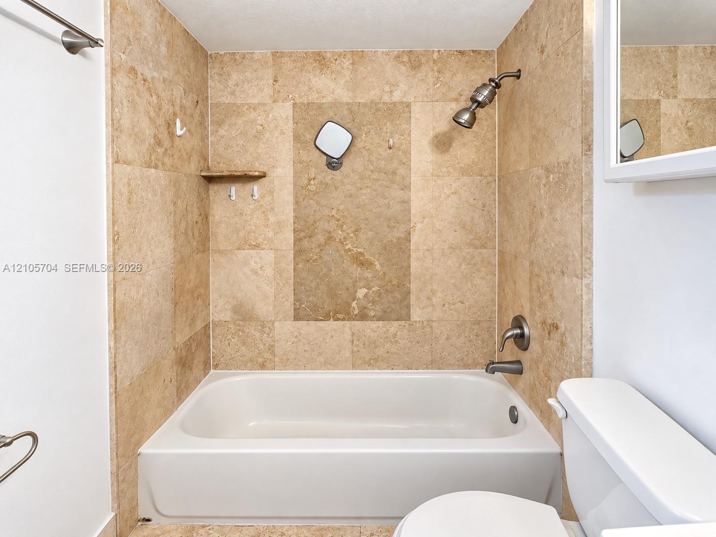 See details 212 2 / 2 1087 sq. ft. $ 2026-10-13 0 Photo