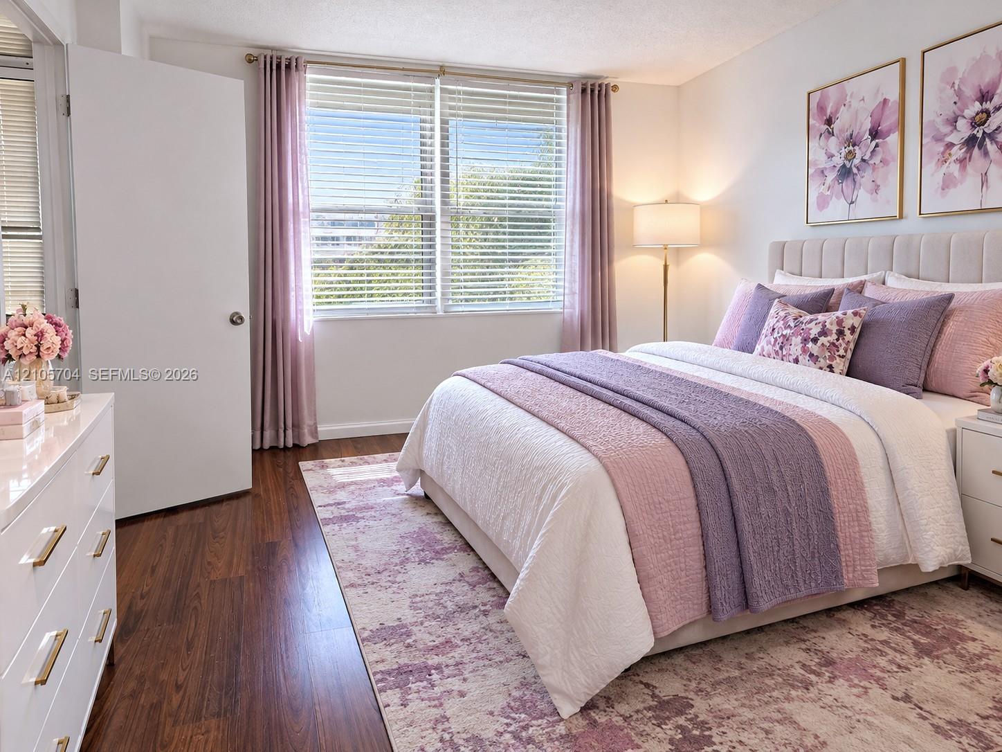 See details 212 2 / 2 1087 sq. ft. $ 2026-10-13 0 Photo