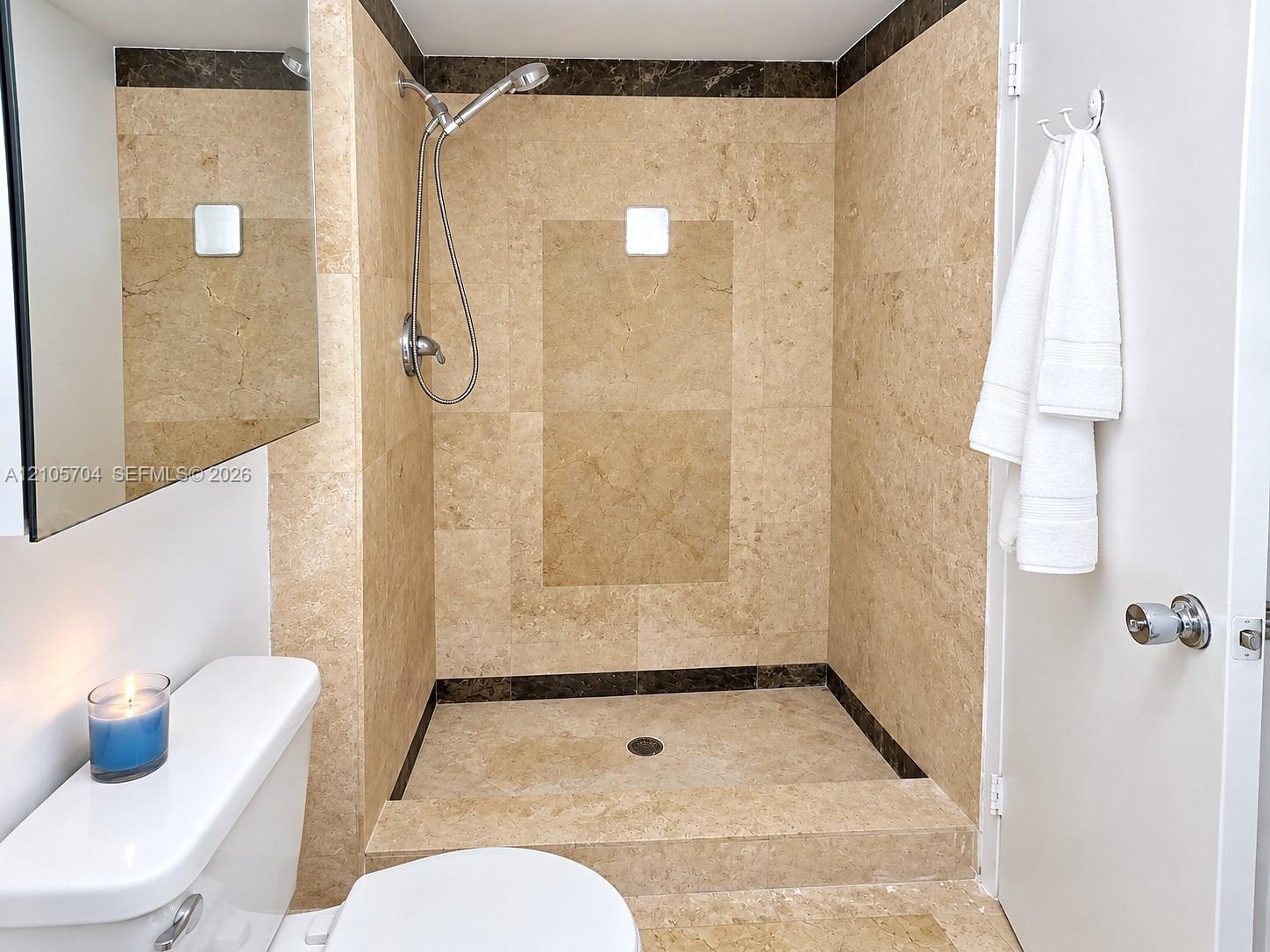 See details 212 2 / 2 1087 sq. ft. $ 2026-10-13 0 Photo
