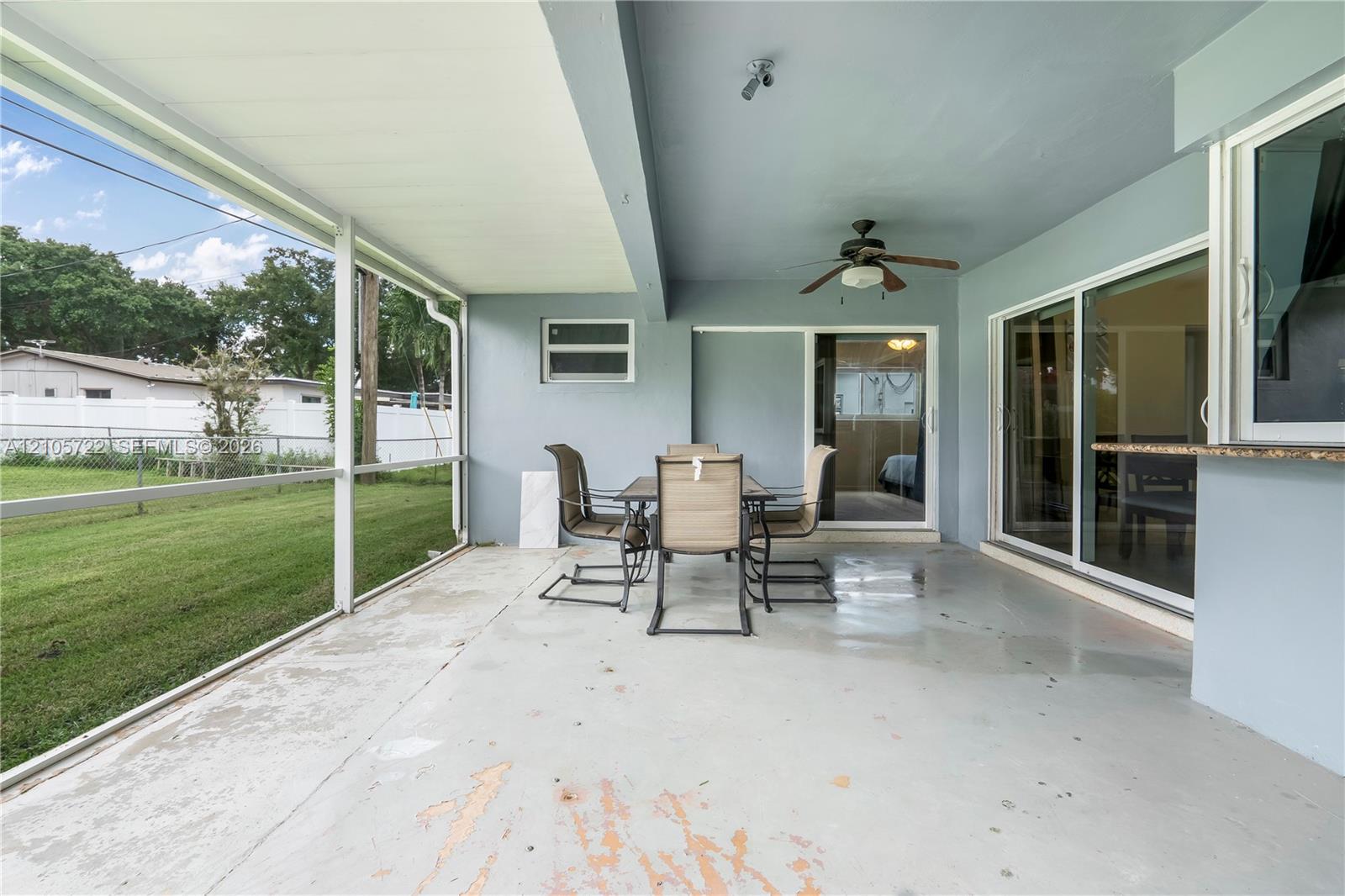 8953 3 / 2 1745 sq. ft. $ 2026-10-13 0 Photo