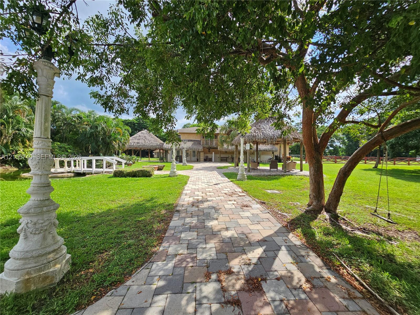 Ver detalles / sq. ft. $ 2026-10-13 0 foto