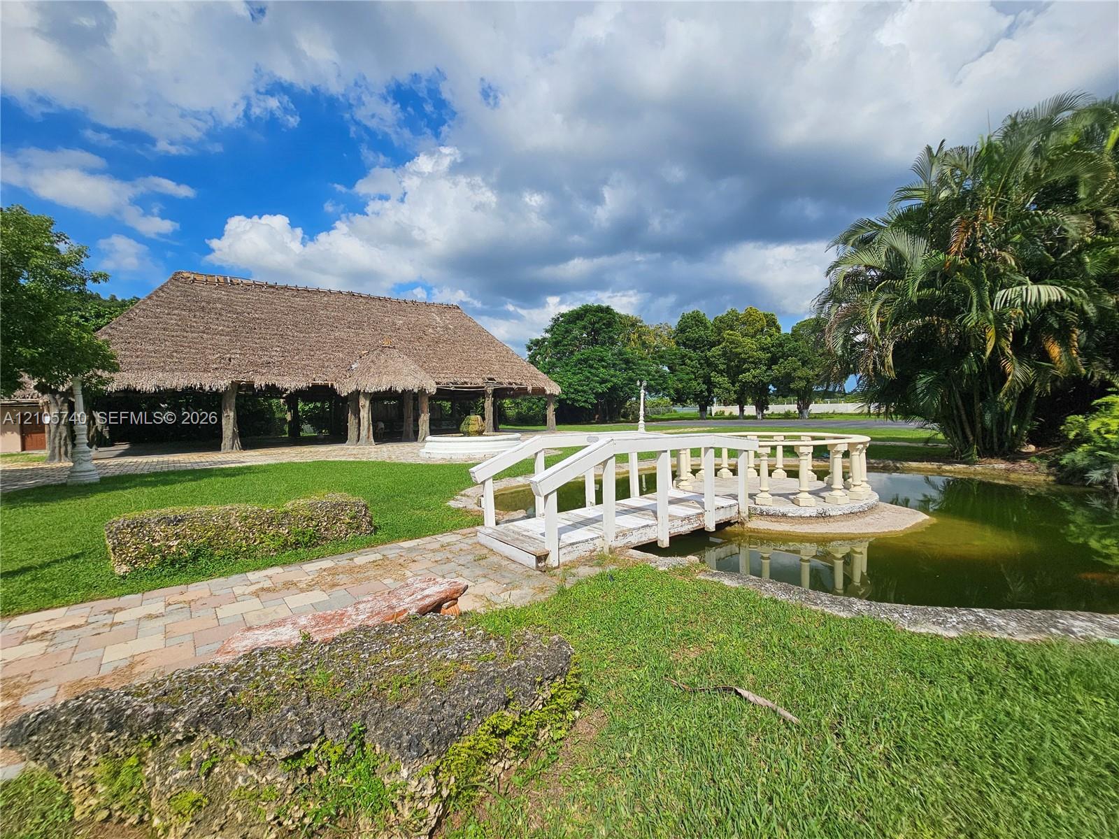 Ver detalles / sq. ft. $ 2026-10-13 0 foto