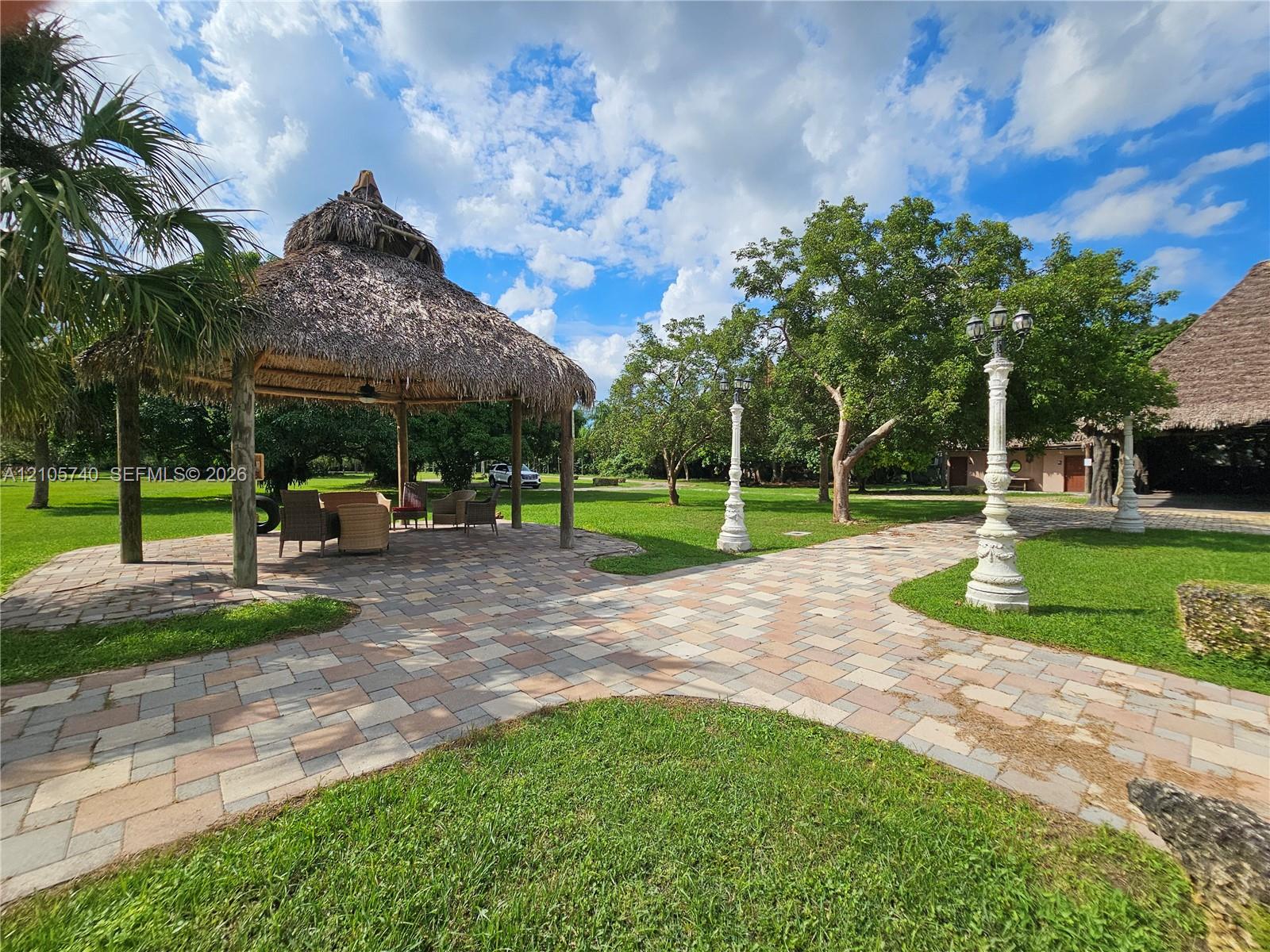 Ver detalles / sq. ft. $ 2026-10-13 0 foto