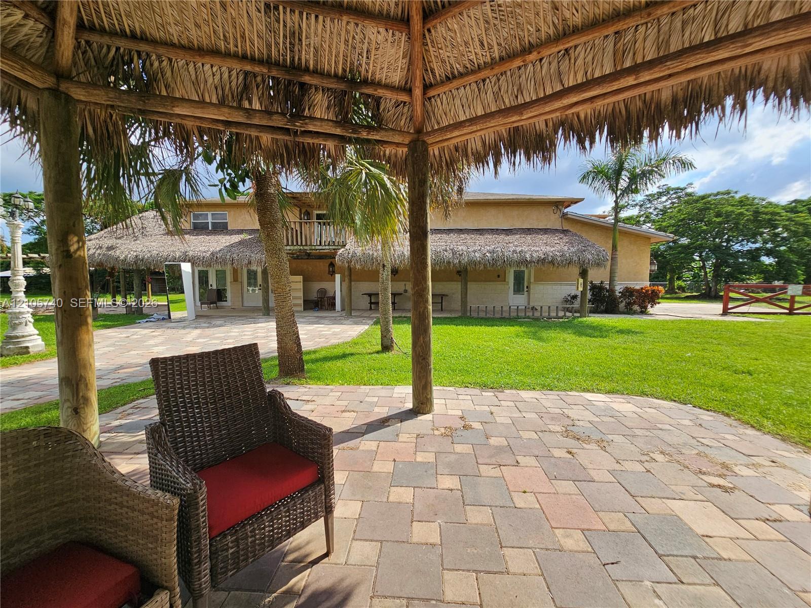 Ver detalles / sq. ft. $ 2026-10-13 0 foto