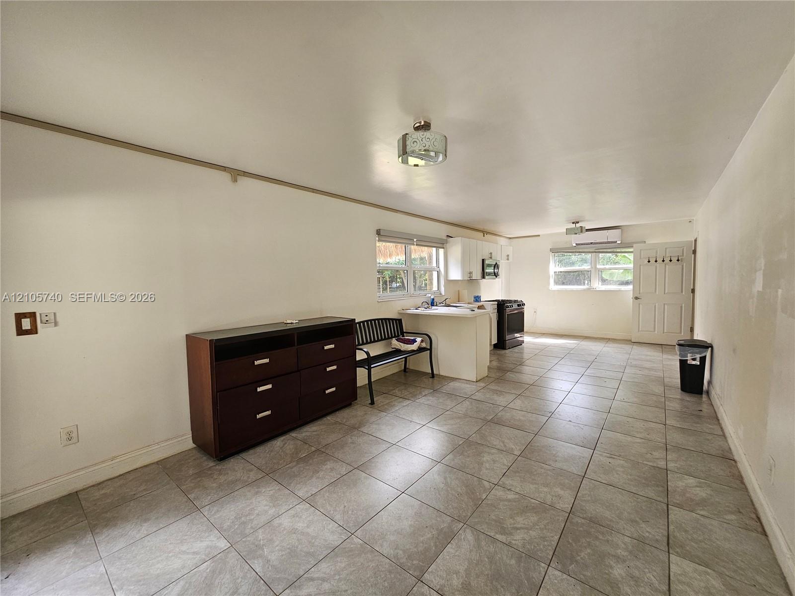 Ver detalles / sq. ft. $ 2026-10-13 0 foto