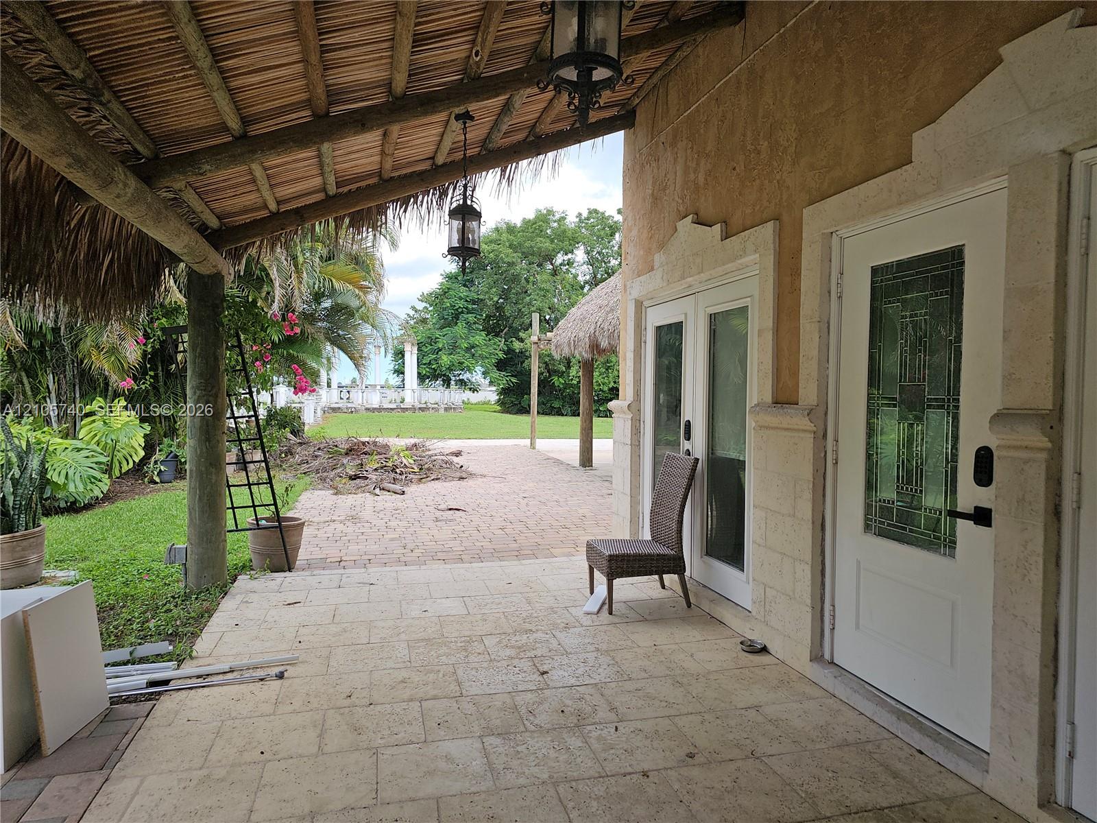 Ver detalles / sq. ft. $ 2026-10-13 0 foto