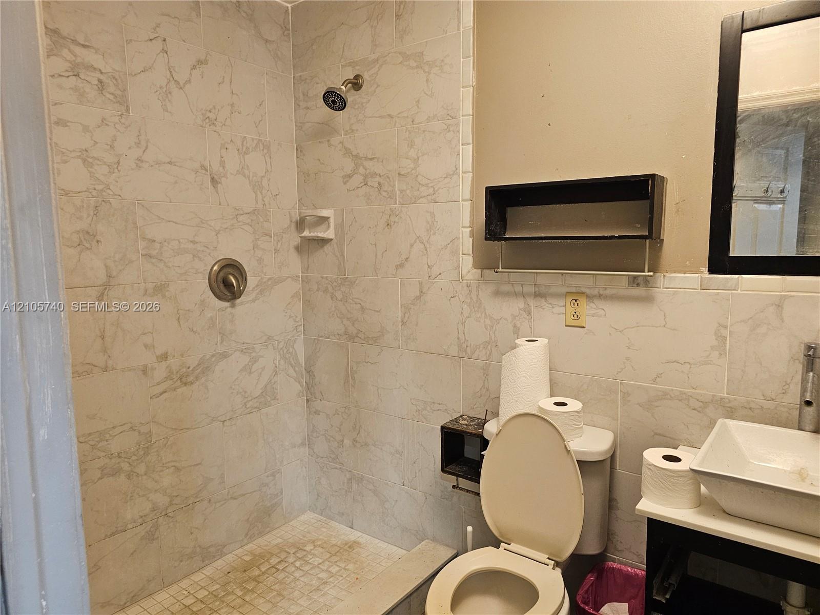 Ver detalles / sq. ft. $ 2026-10-13 0 foto