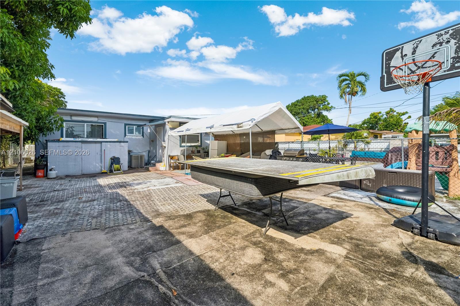   /  1728 sq. ft. $ 2026-10-13 0 foto