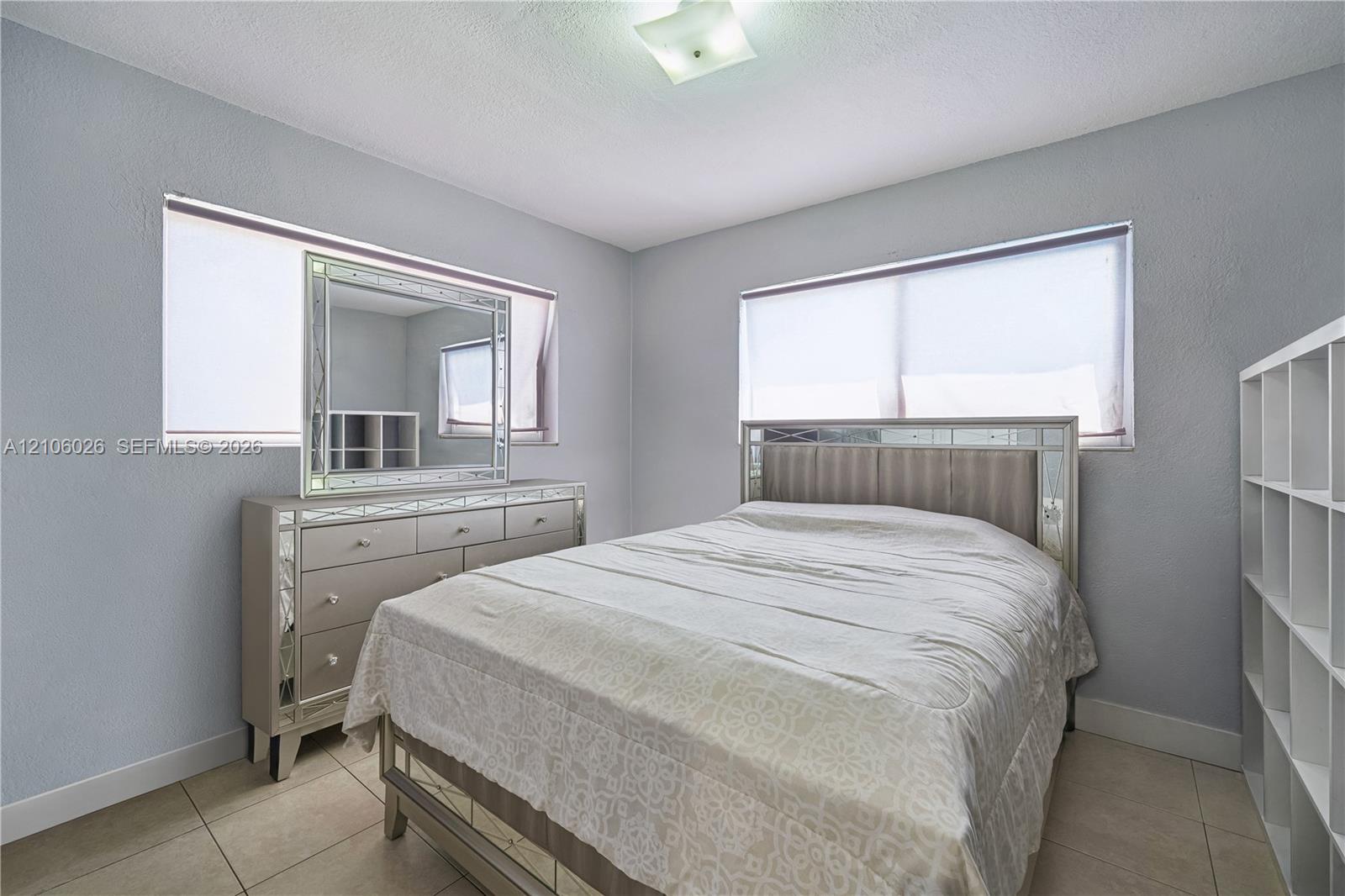   /  1728 sq. ft. $ 2026-10-13 0 foto