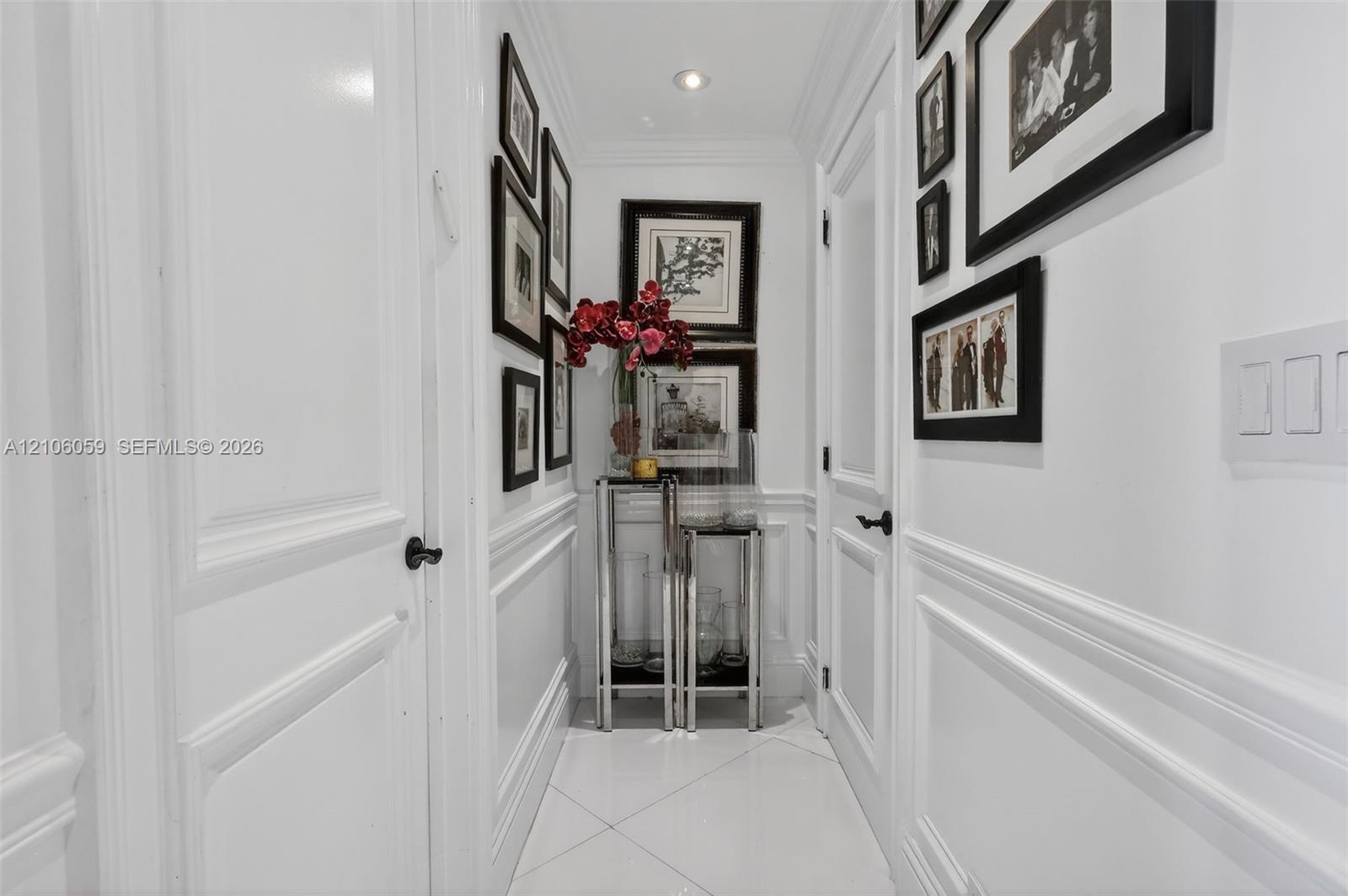 Ver detalles PH9 3 / 3 1880 sq. ft. $ 2026-10-13 0 foto