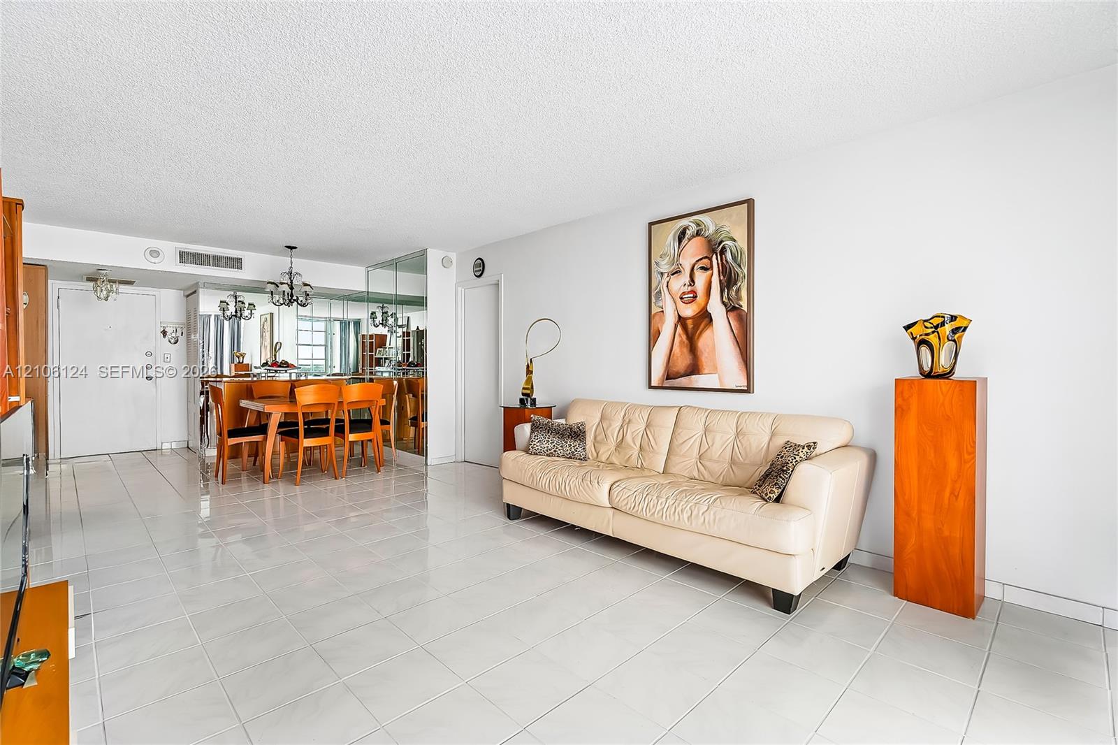2208 2 / 2 1233 sq. ft. $ 2026-10-13 0 Photo