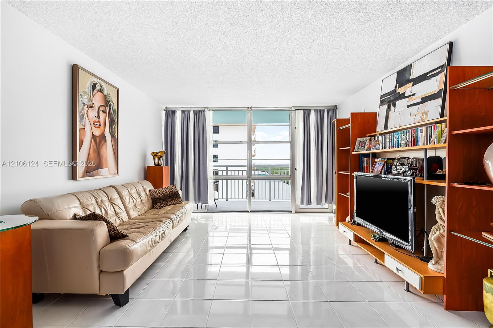 2208 2 / 2 1233 sq. ft. $ 2026-10-13 0 Photo