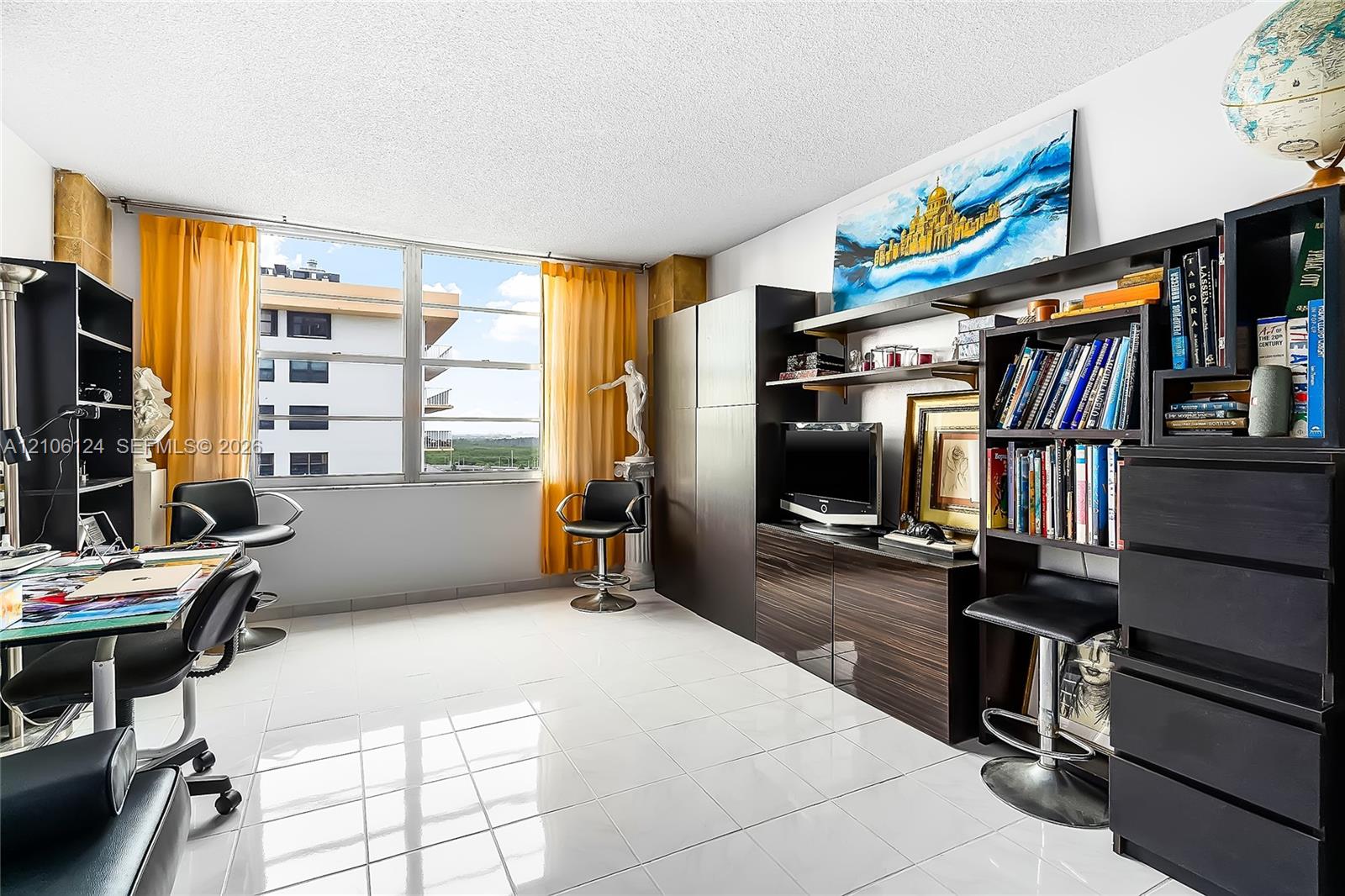 2208 2 / 2 1233 sq. ft. $ 2026-10-13 0 Photo