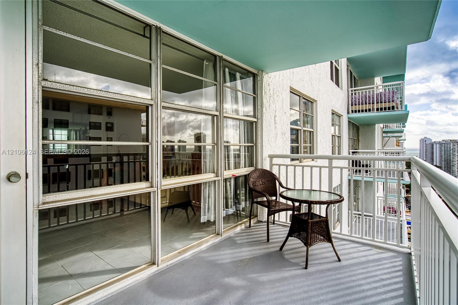 2208 2 / 2 1233 sq. ft. $ 2026-10-13 0 Photo
