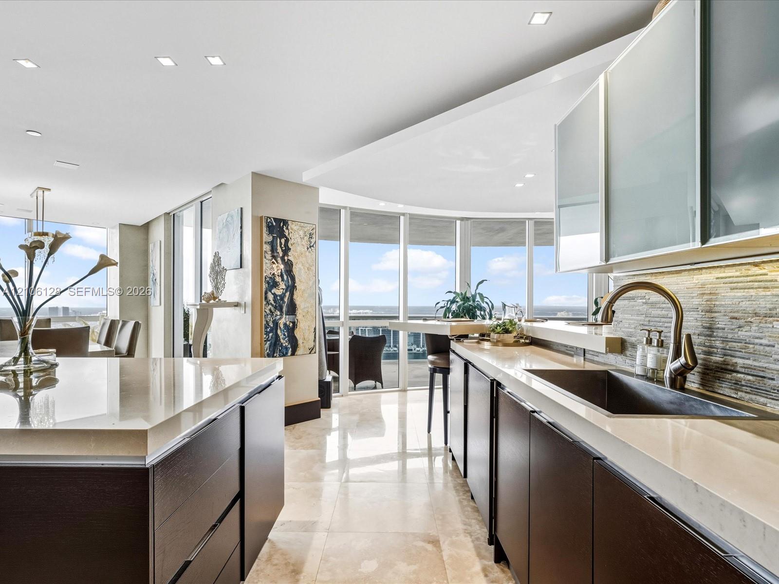 5101 3 / 4 3016 sq. ft. $ 2026-10-13 0 Photo