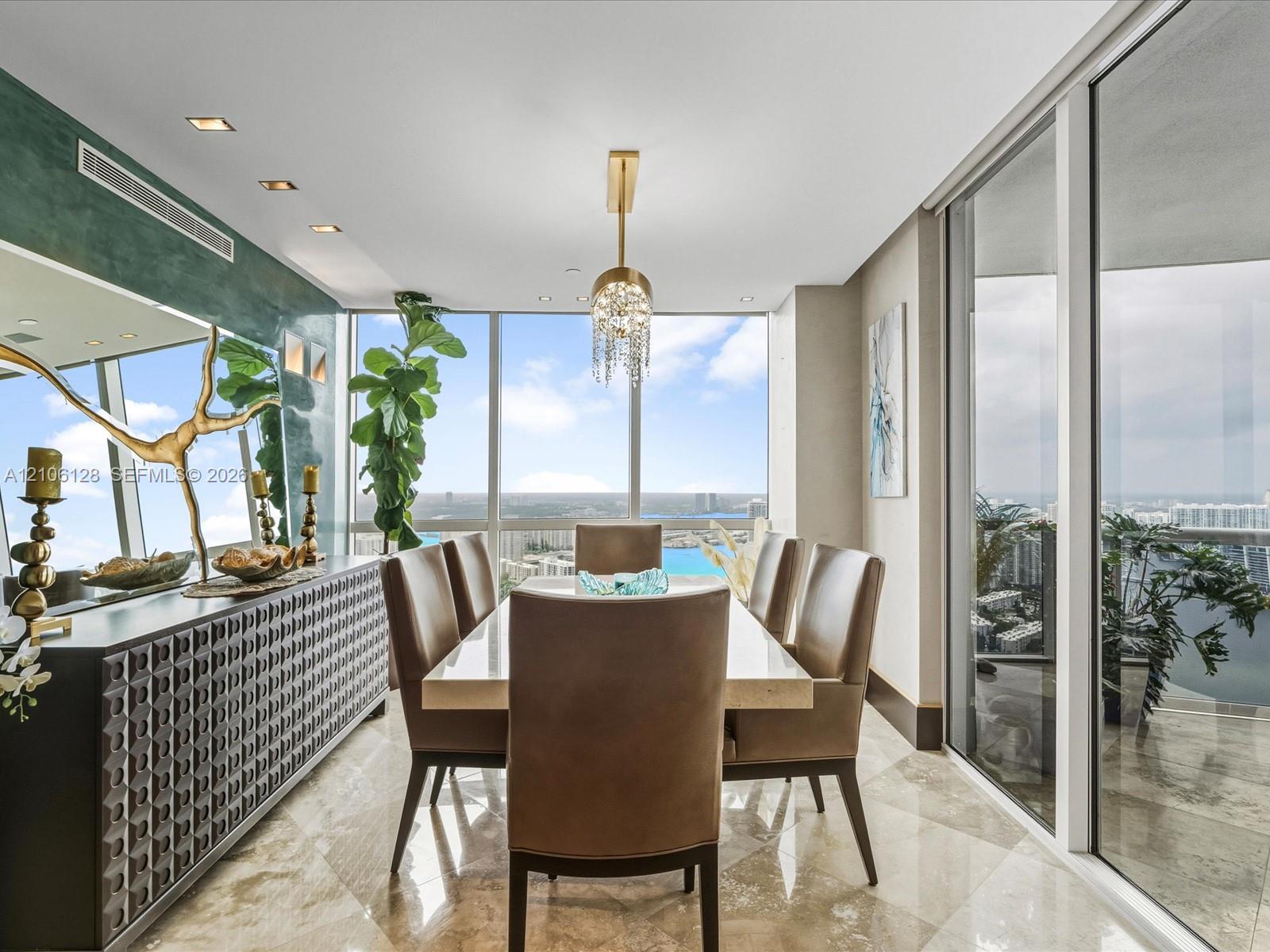 5101 3 / 4 3016 sq. ft. $ 2026-10-13 0 Photo