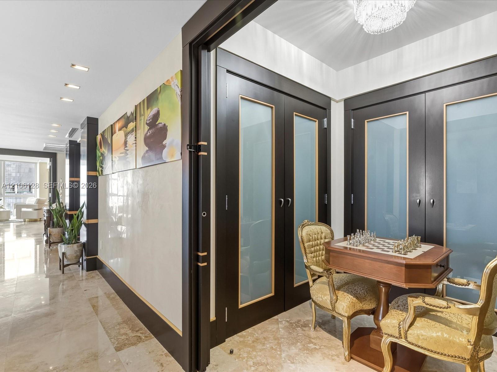 5101 3 / 4 3016 sq. ft. $ 2026-10-13 0 Photo