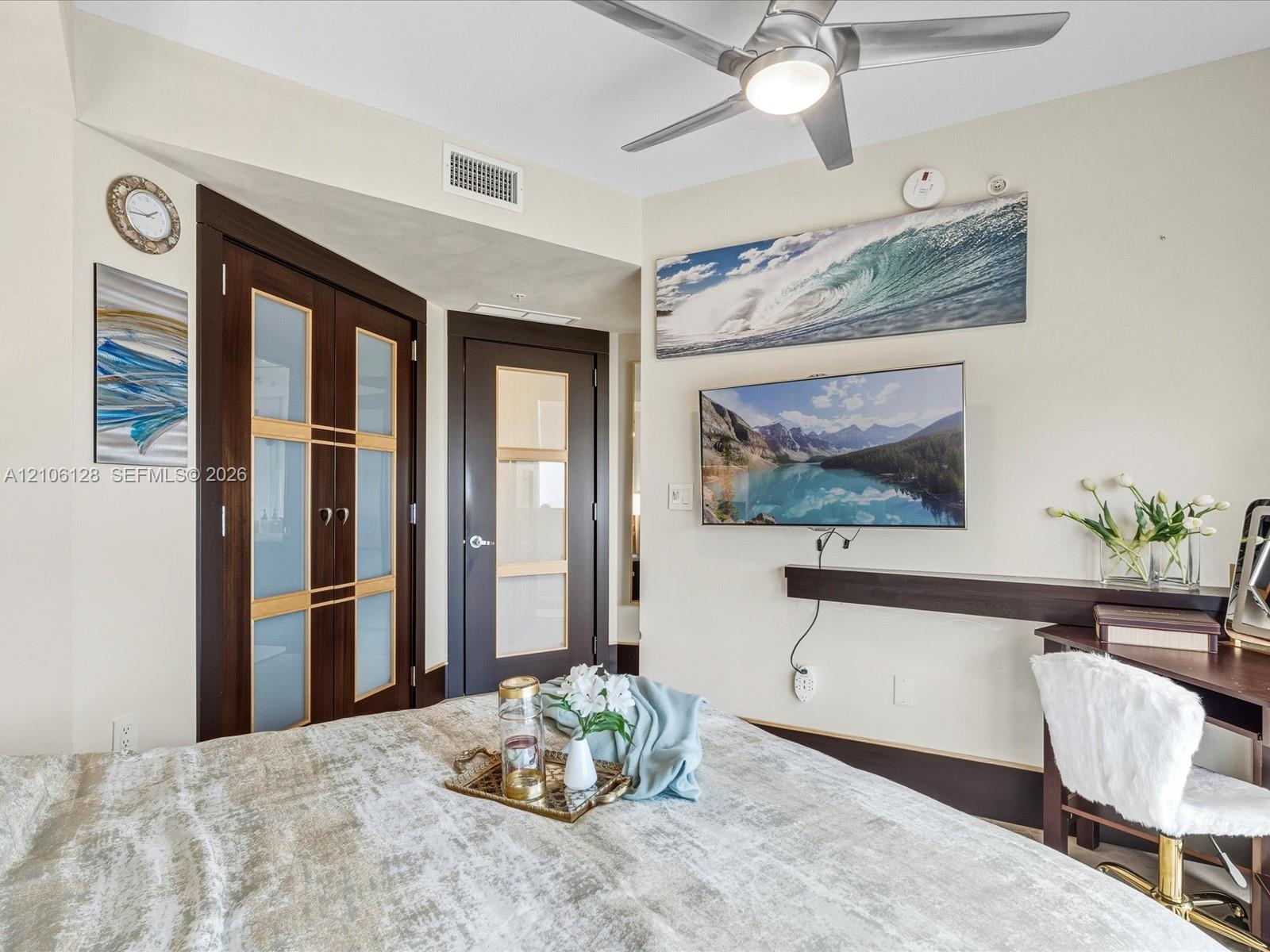 5101 3 / 4 3016 sq. ft. $ 2026-10-13 0 Photo