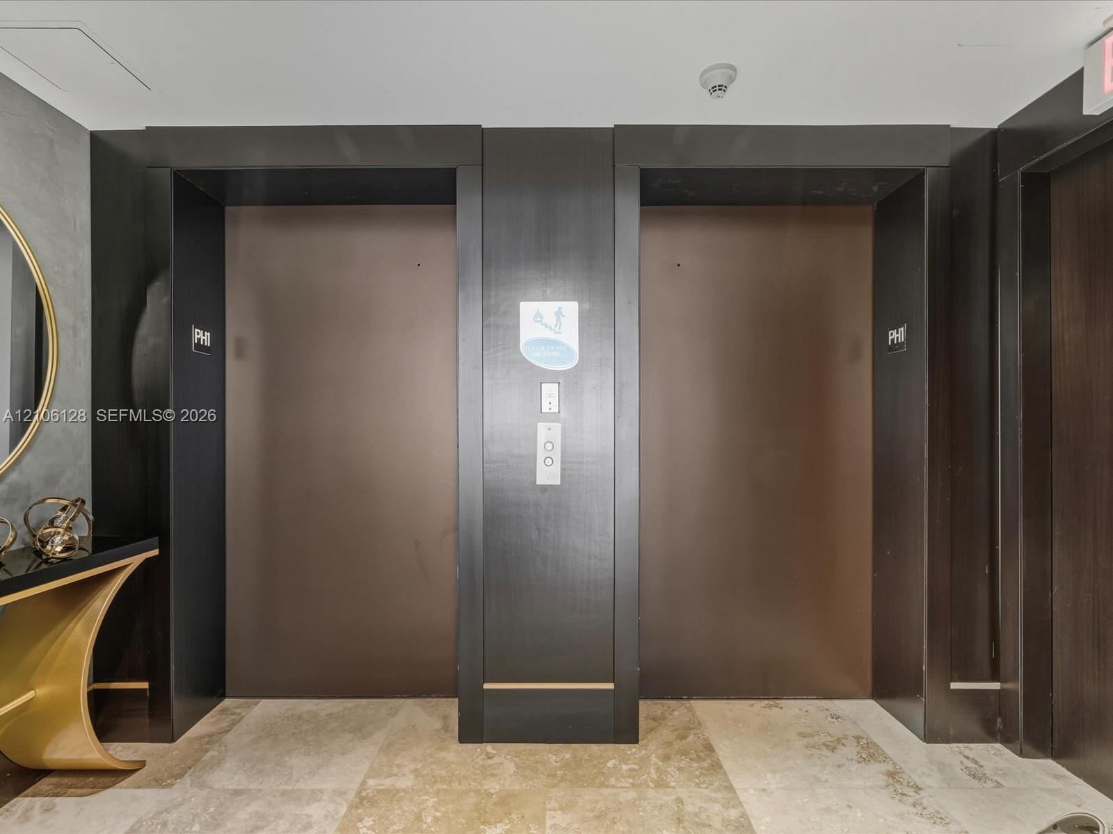 5101 3 / 4 3016 sq. ft. $ 2026-10-13 0 Photo
