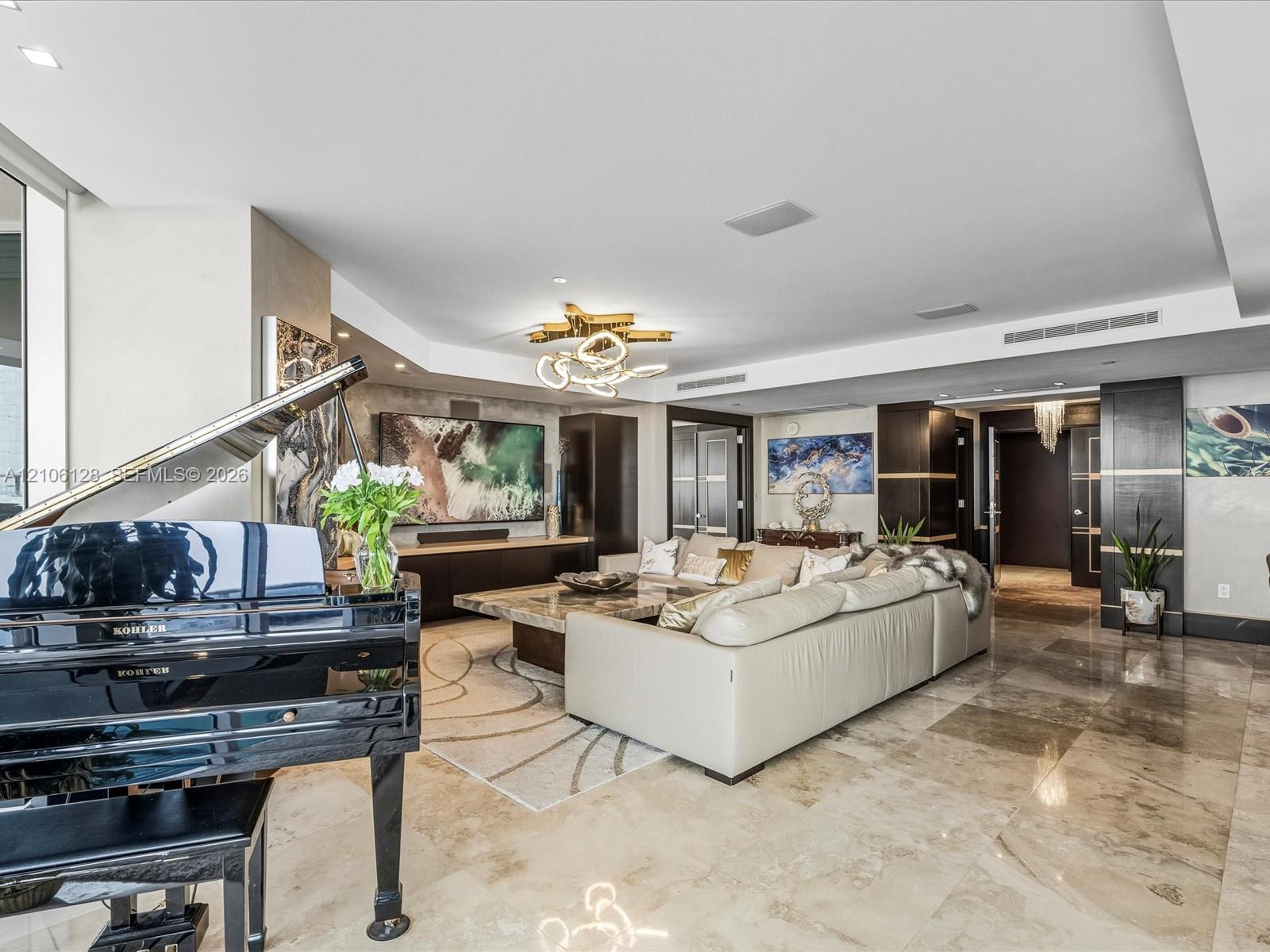 5101 3 / 4 3016 sq. ft. $ 2026-10-13 0 Photo