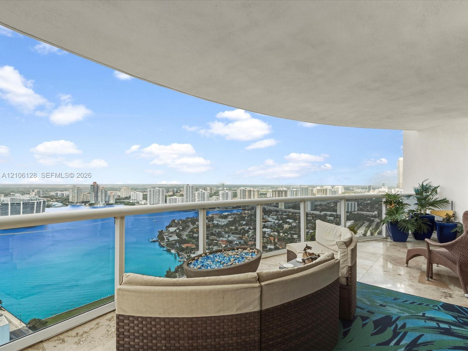 5101 3 / 4 3016 sq. ft. $ 2026-10-13 0 Photo