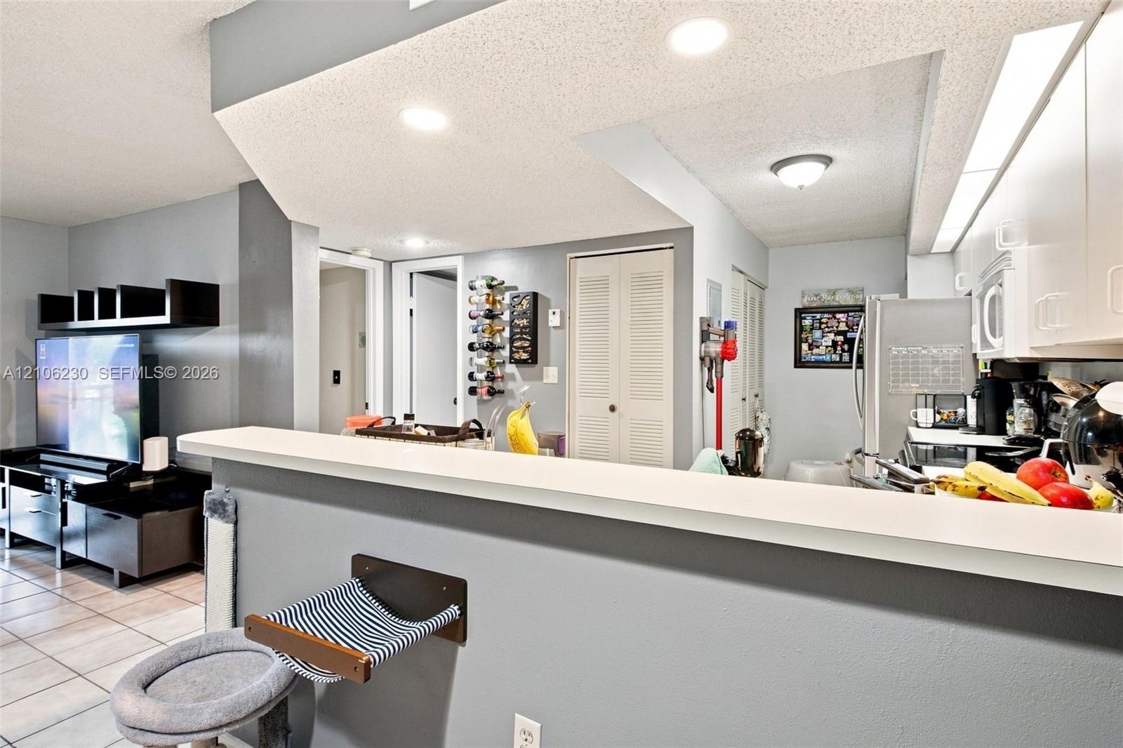 207 1 / 1 813 sq. ft. $ 2026-10-13 0 foto