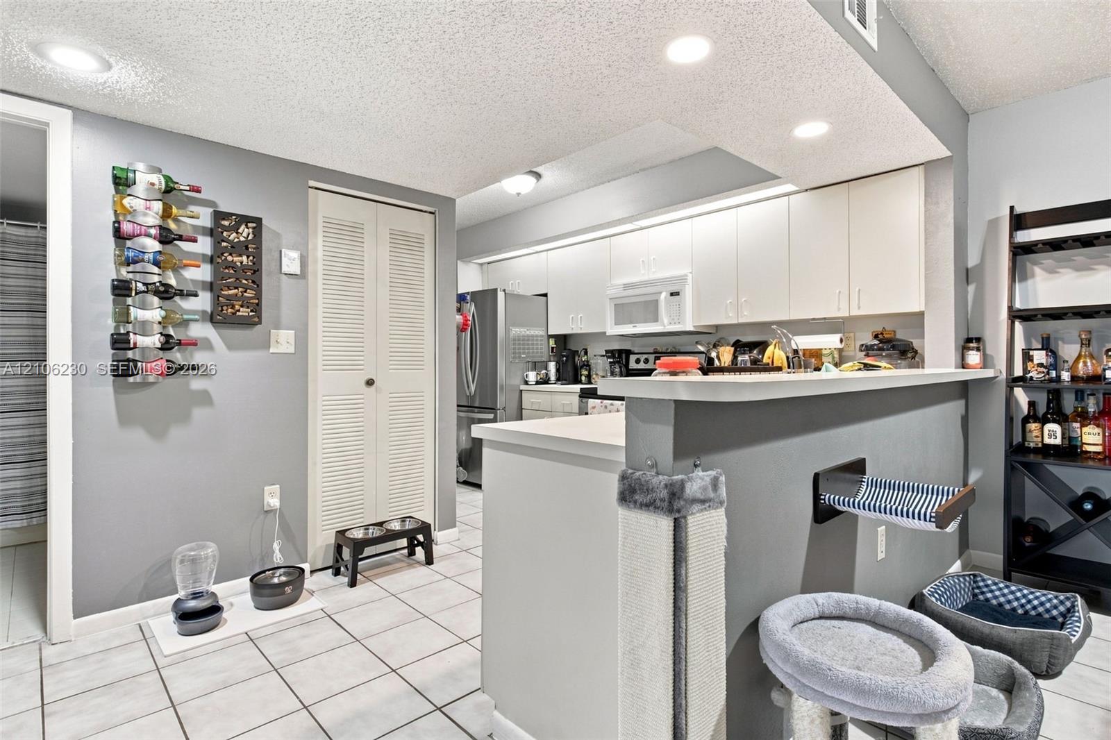 207 1 / 1 813 sq. ft. $ 2026-10-13 0 foto