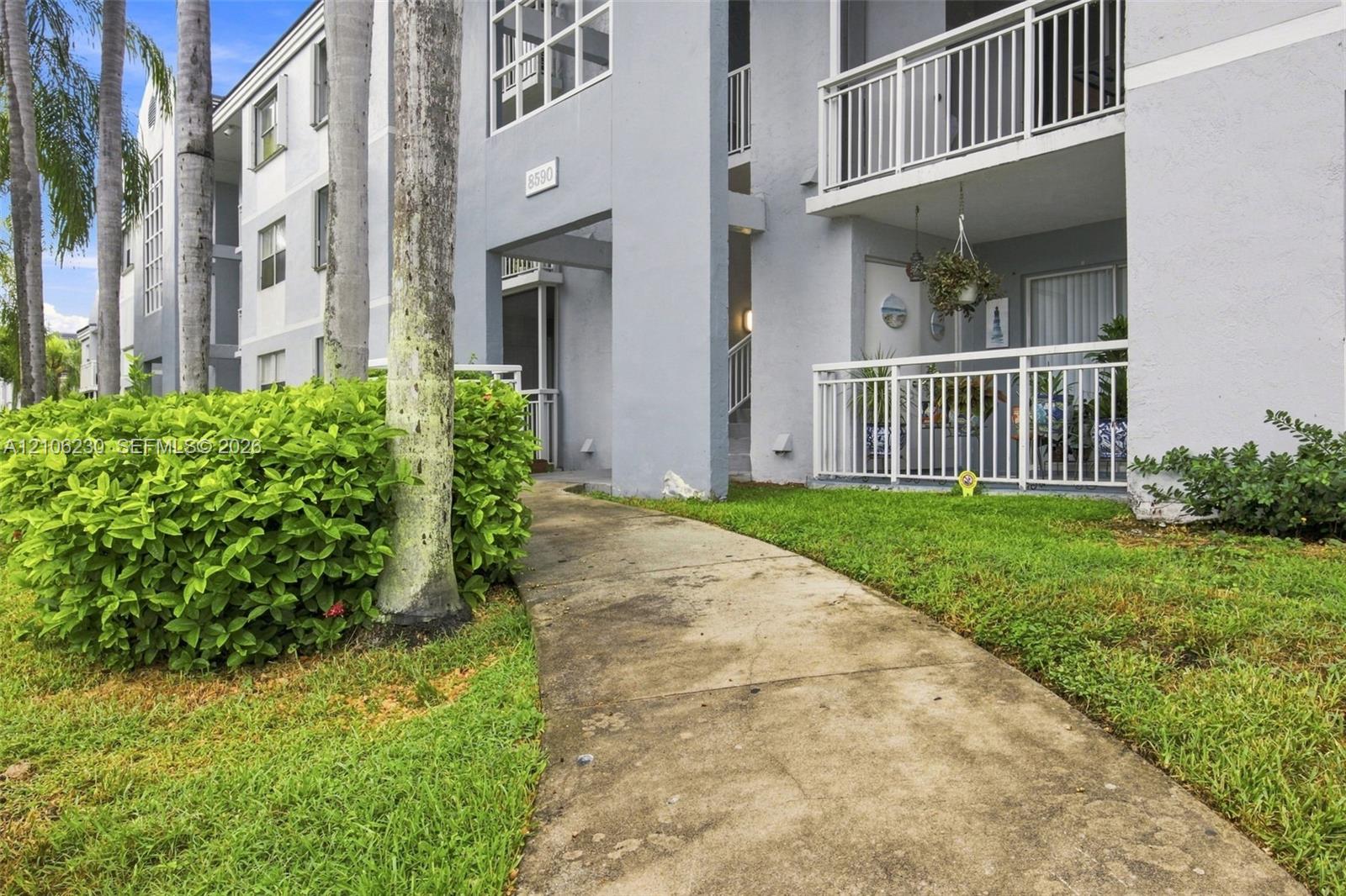 207 1 / 1 813 sq. ft. $ 2026-10-13 0 foto